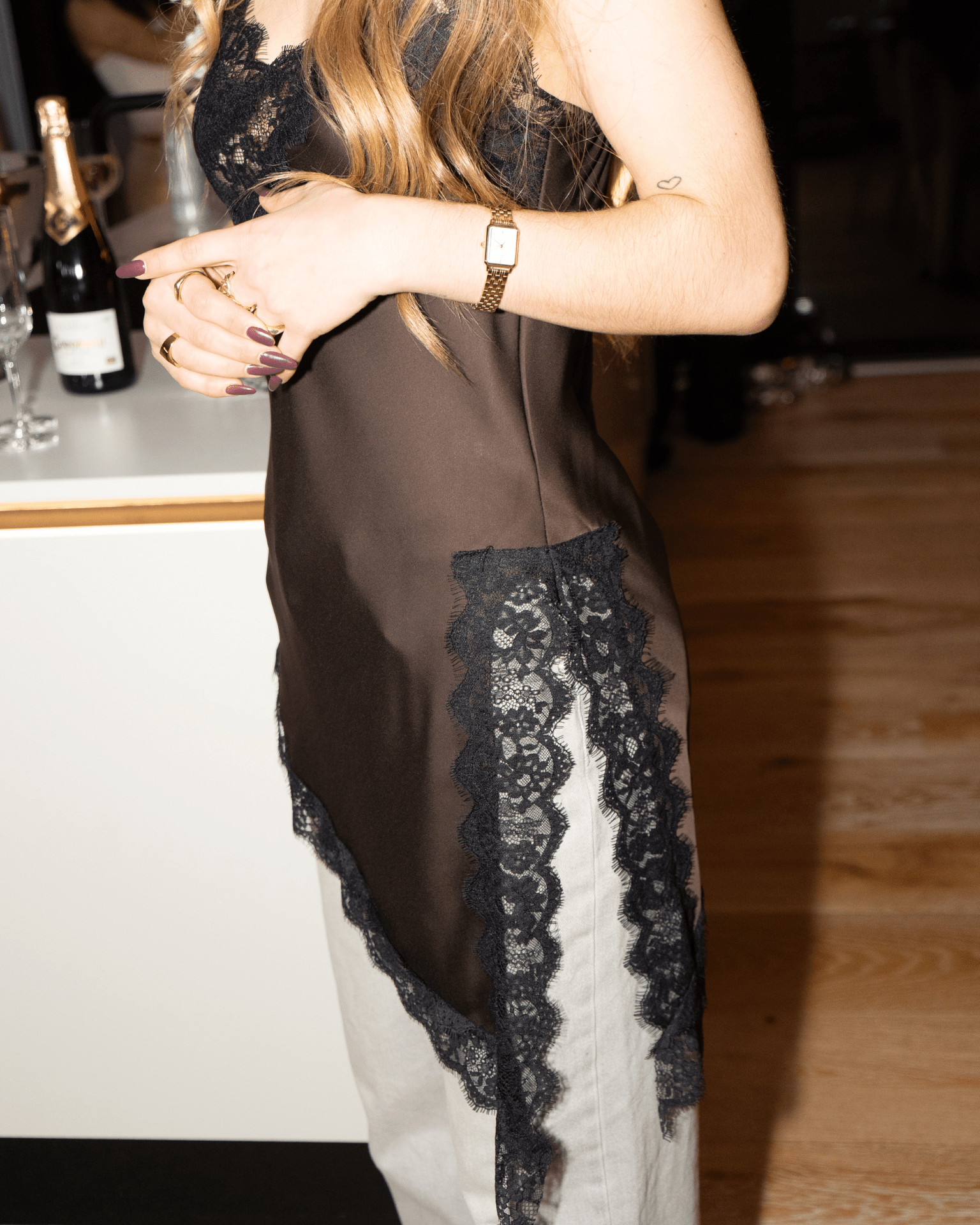 LOLA SATIN LACE TOP - BROWN/BLACK