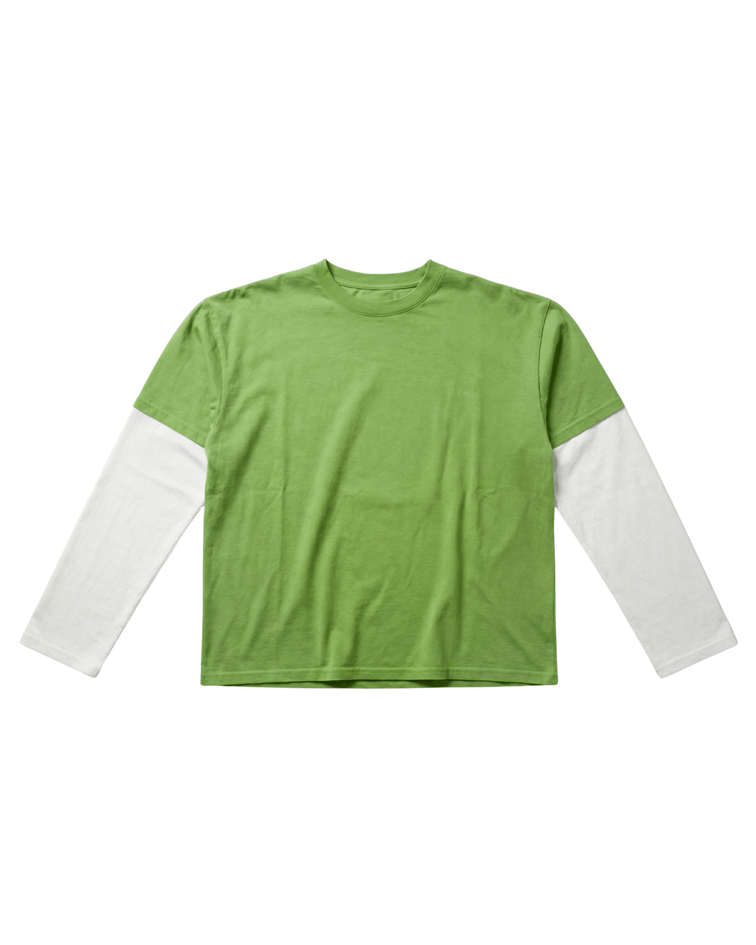 Alvia layered tee i matcha grøn og hvid bomuld med lange ærmer