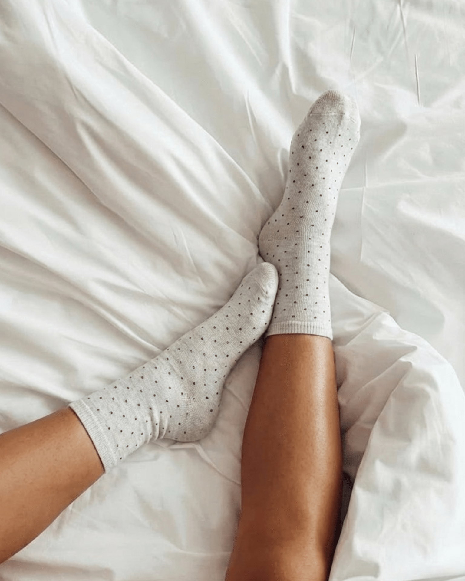 SEBBY GLITTER SOCKS - SILVER LINING DOTS