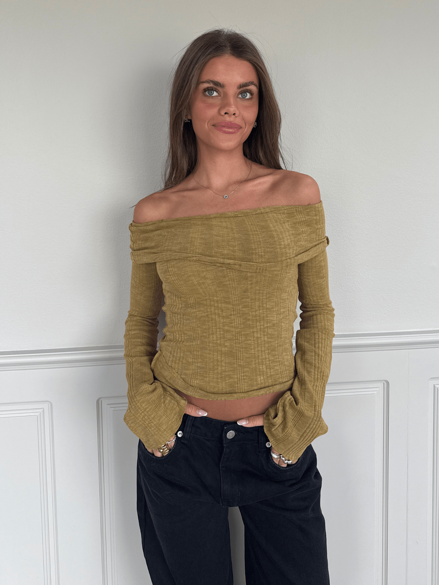 NINA LONG SLEEVE T-SHIRT - WHITE