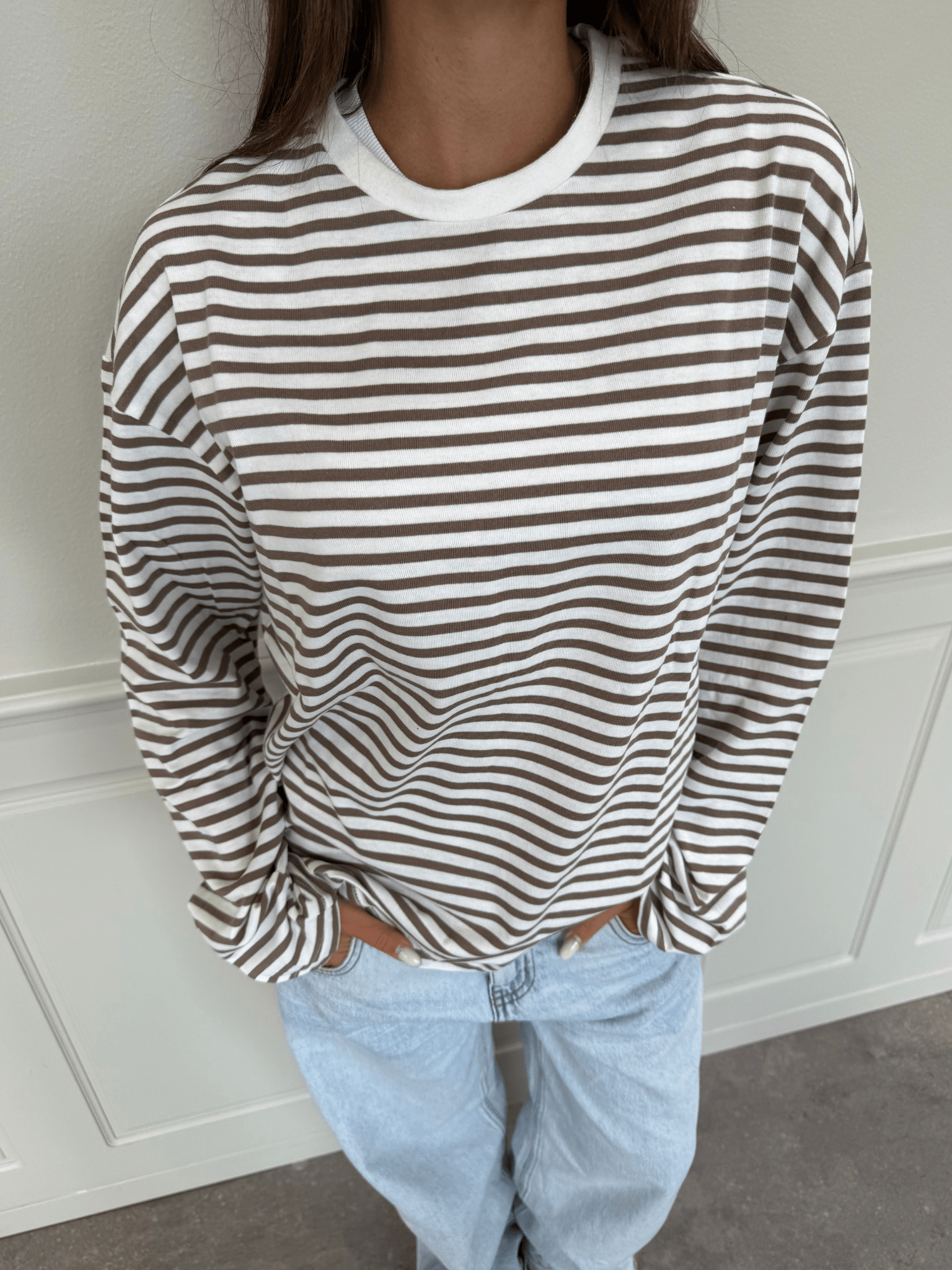 SADIE STRIPE TEE LS - CLOUD DANCER / FOSSIL