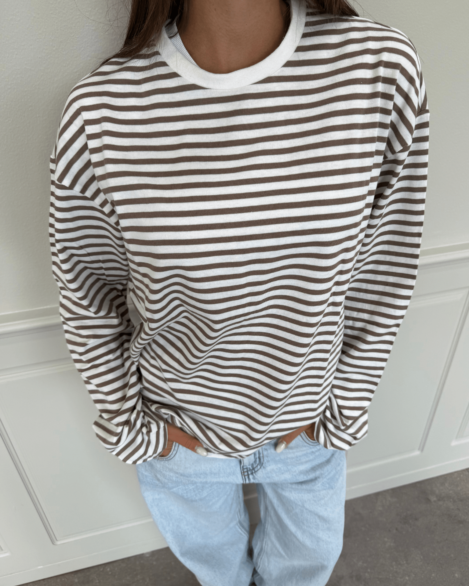 SADIE STRIPE TEE LS - CLOUD DANCER / FOSSIL