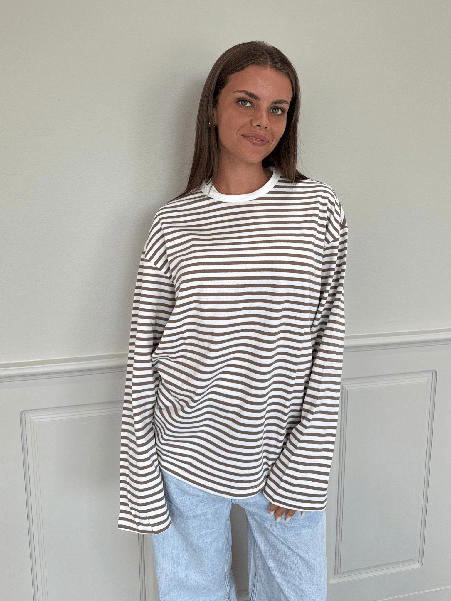 SADIE STRIPE TEE LS - CLOUD DANCER / FOSSIL
