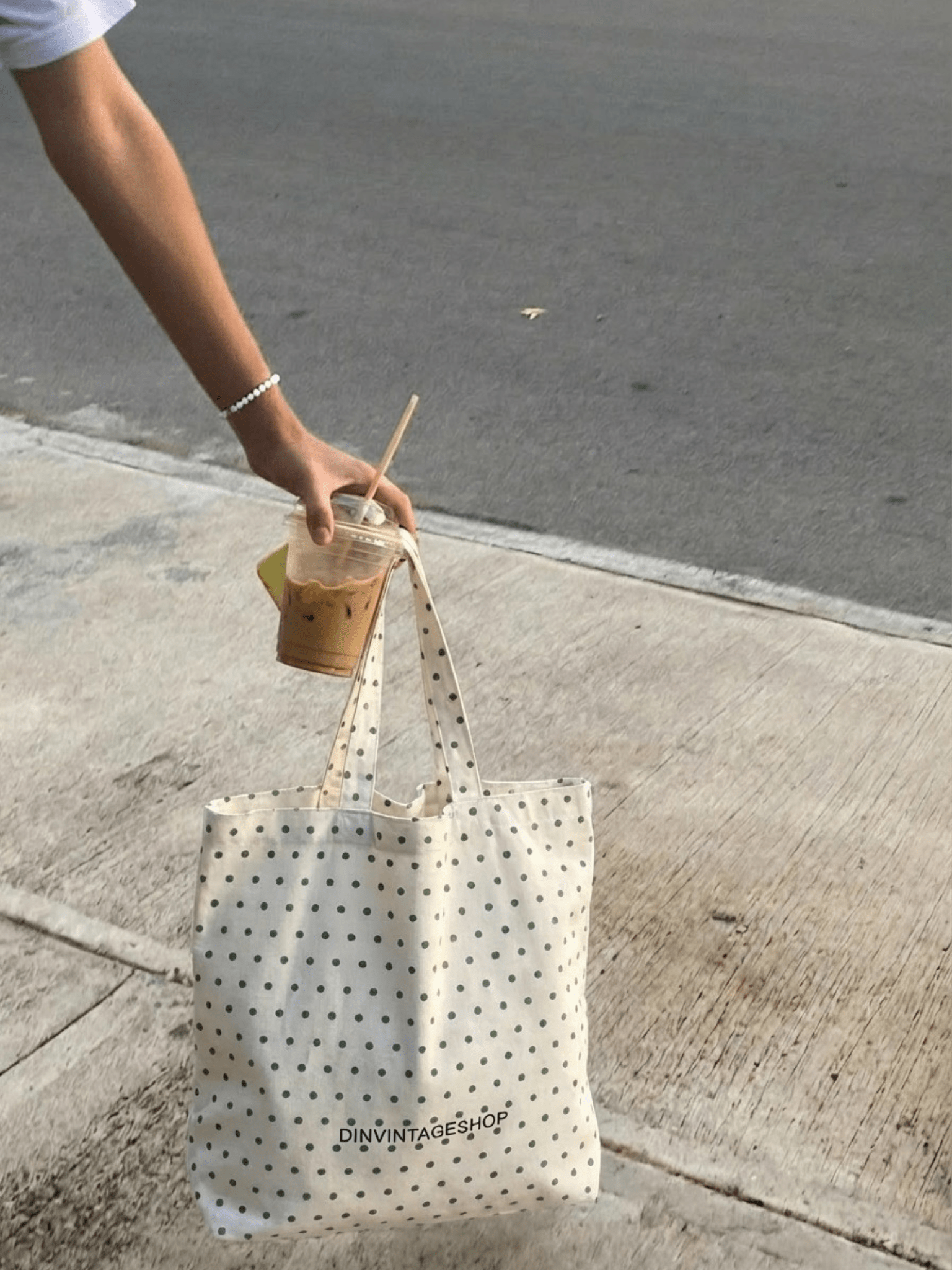 TOTEBAG - GREEN DOTS