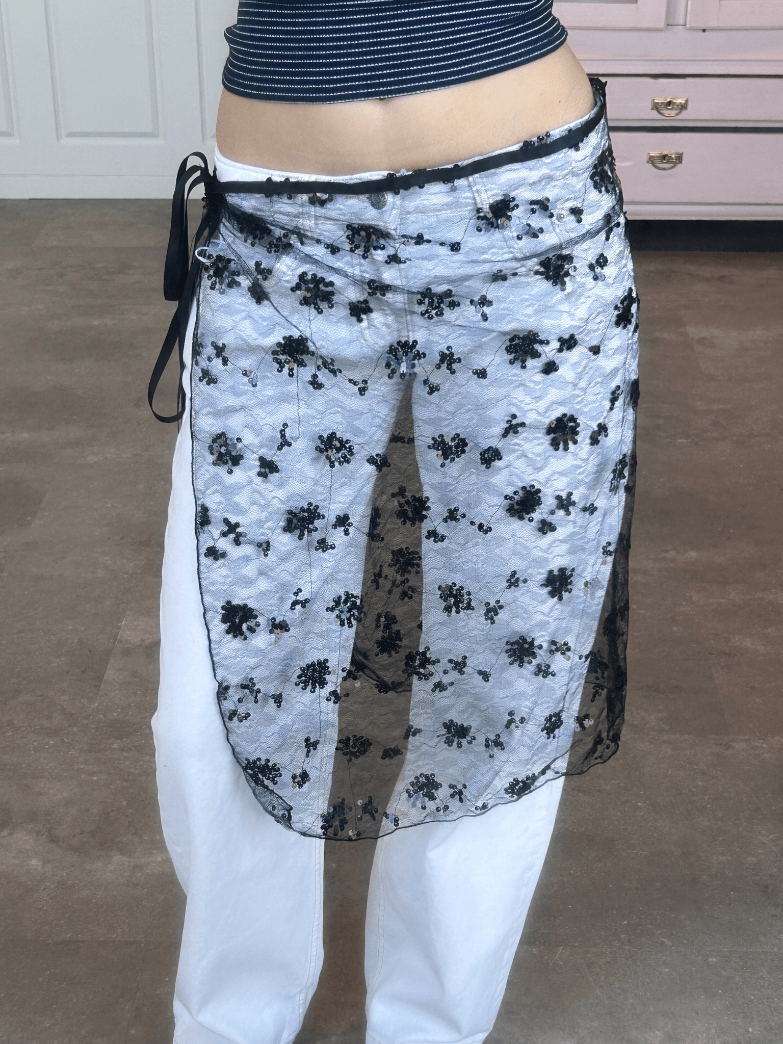 NATASJA LACE SARONG - BLACK