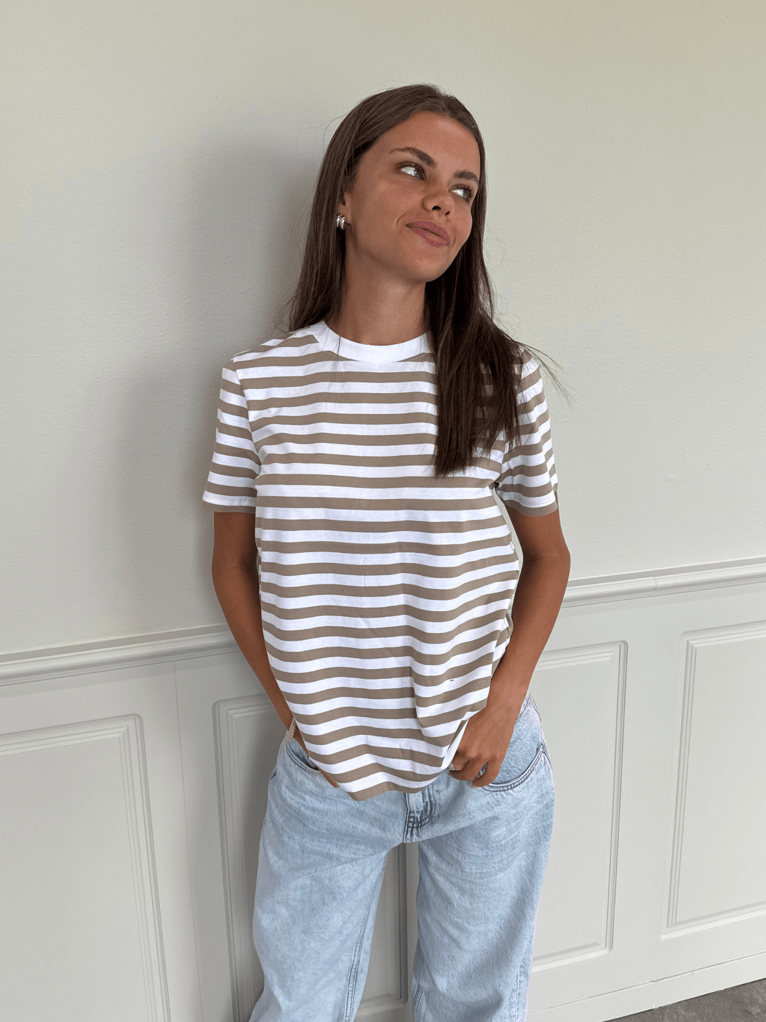 RIA STRIPE TEE - SILVER MINK/BRIGHT WHITE