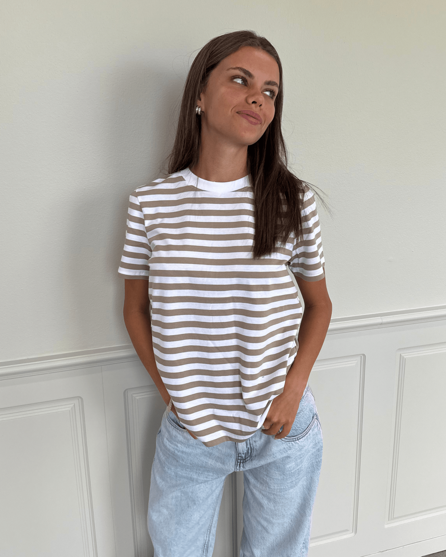 RIA STRIPE TEE - SILVER MINK/BRIGHT WHITE