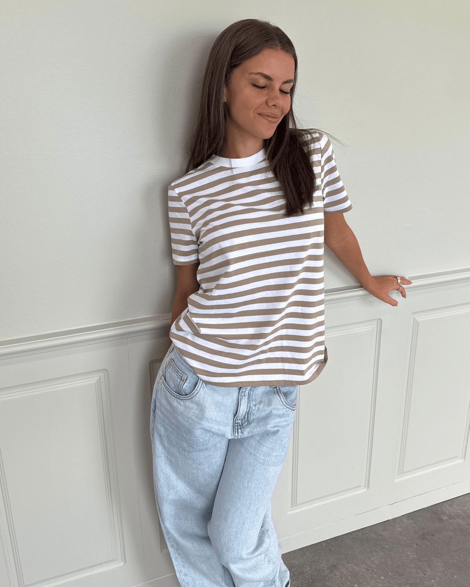 RIA STRIPE TEE - SILVER MINK/BRIGHT WHITE