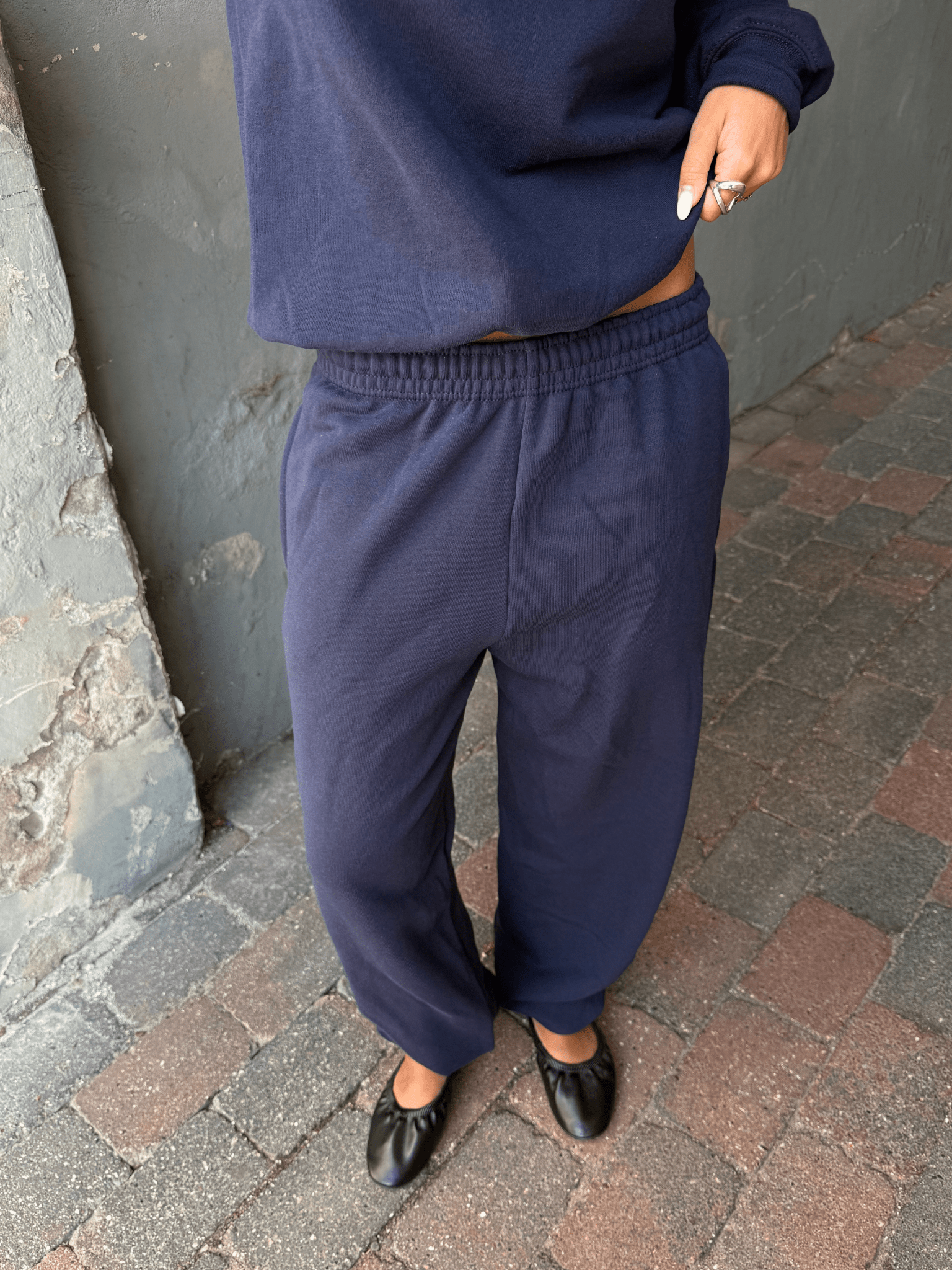 FRUIT SWEATPANTS W/ ELA - NAVY