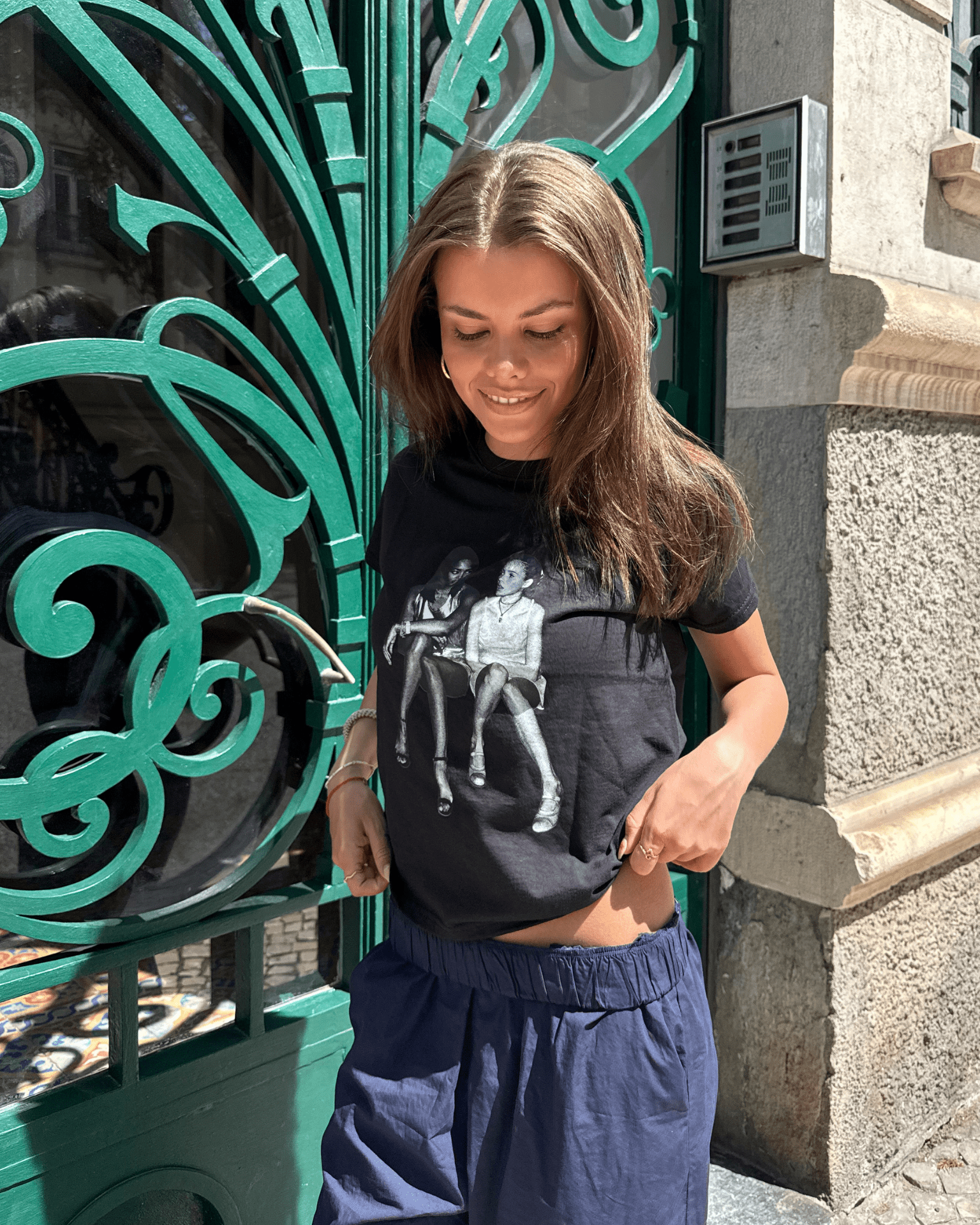 SUPERMODEL'S BABY TEE - BLACK