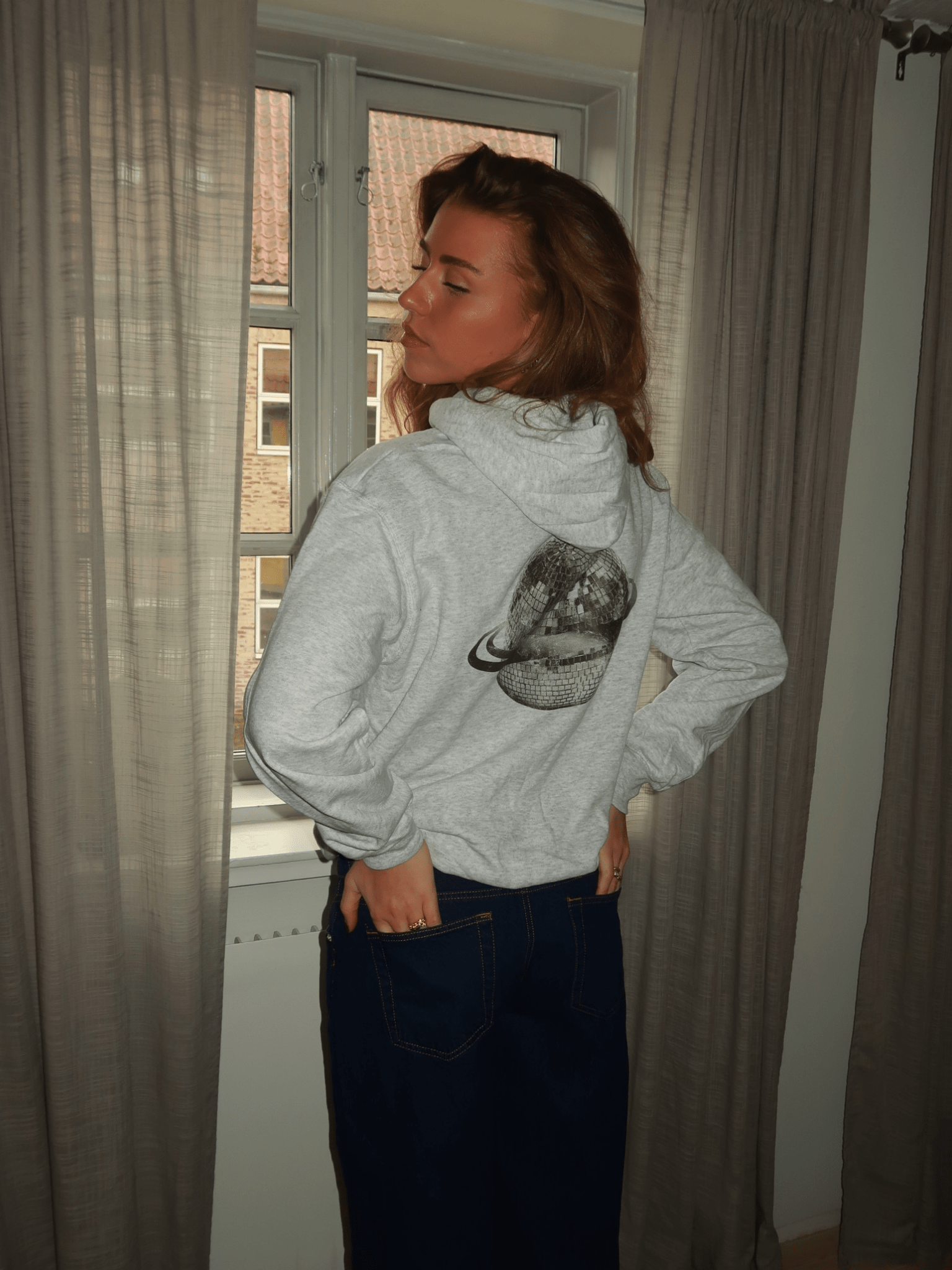 PLANET DISCO (black) HOODIE (back print) - GREY