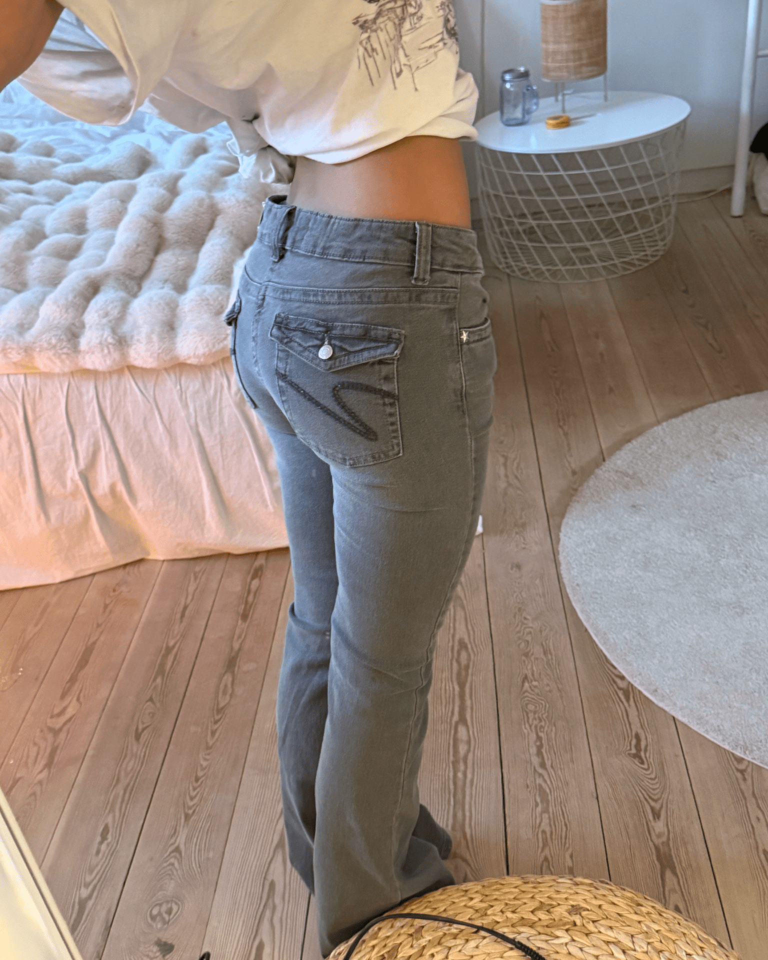 HANNAH ULTRA LOW BOOTCUT JEANS - DARK GREY