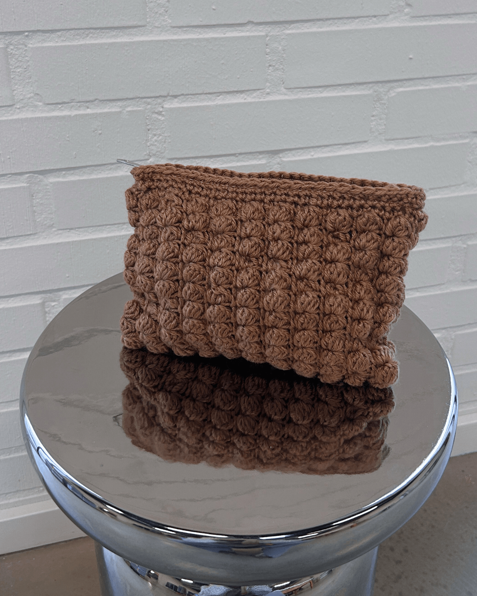 CROCHET CLUTCH - TAUPE