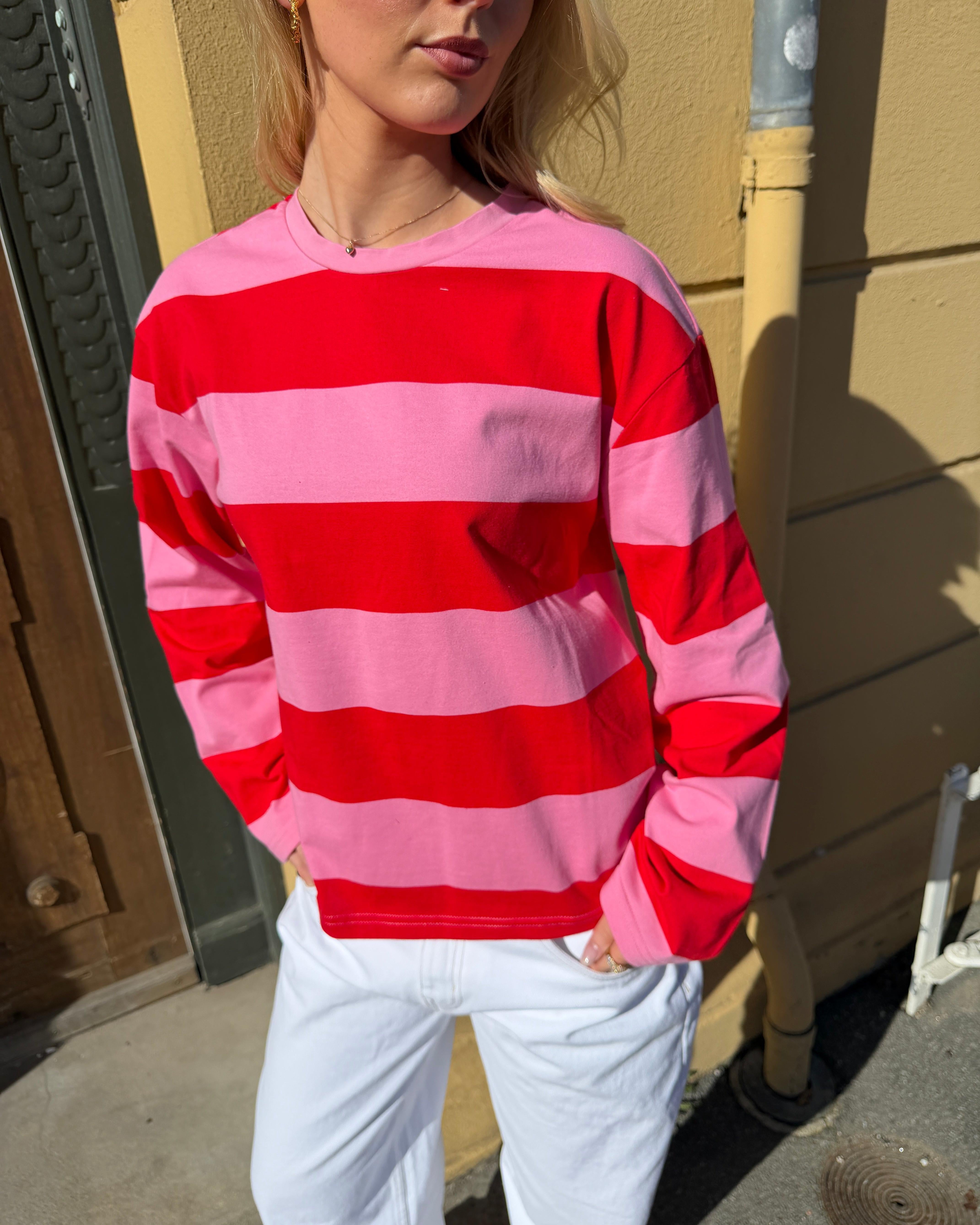 Mynte oversize langærmet t-shirt med brede striber i pink og rød