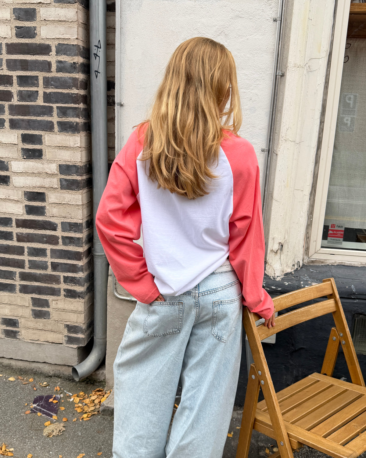 KLARA TEE - WHITE/CORAL - Dinvintageshop