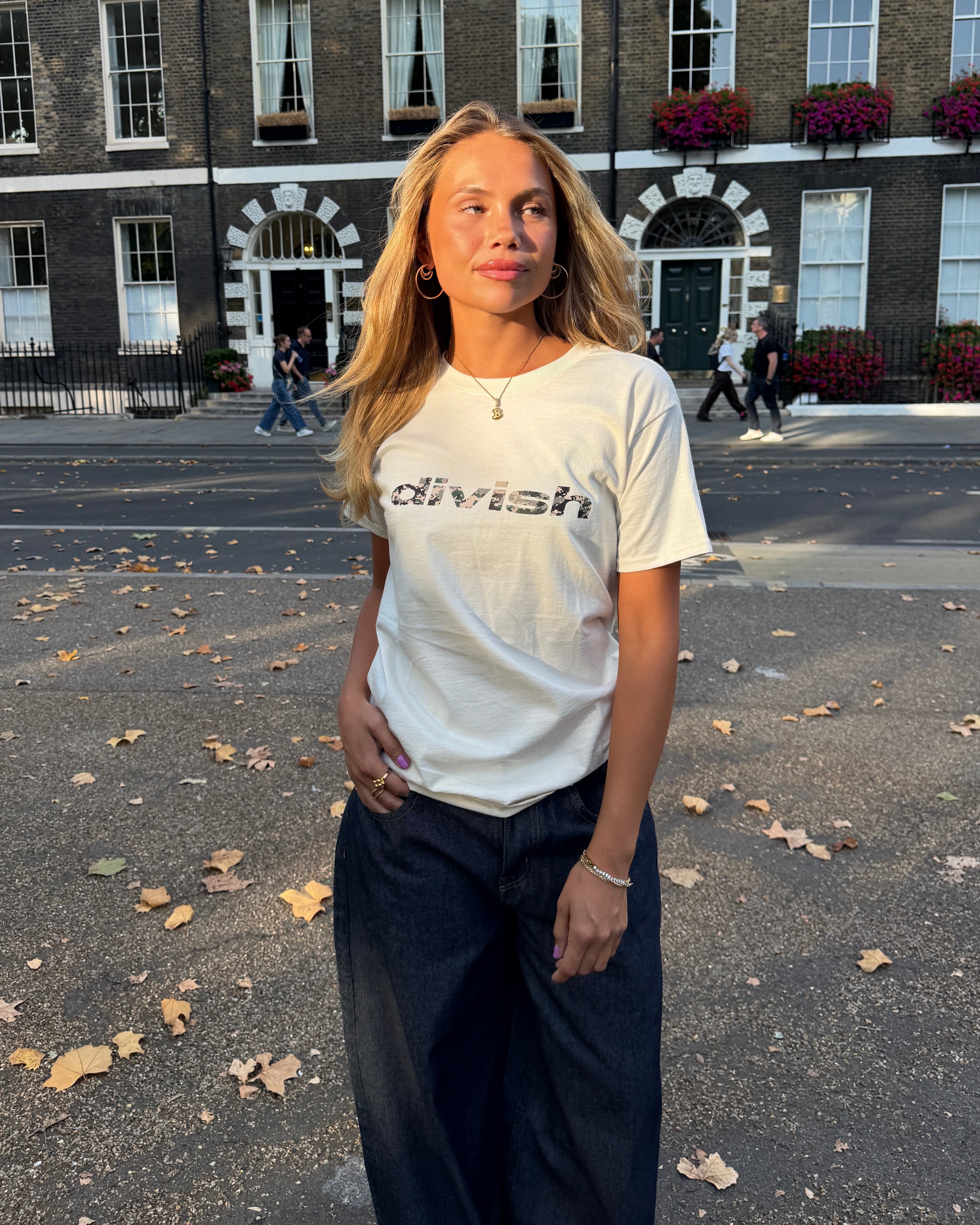 DEA TEE - CREAM