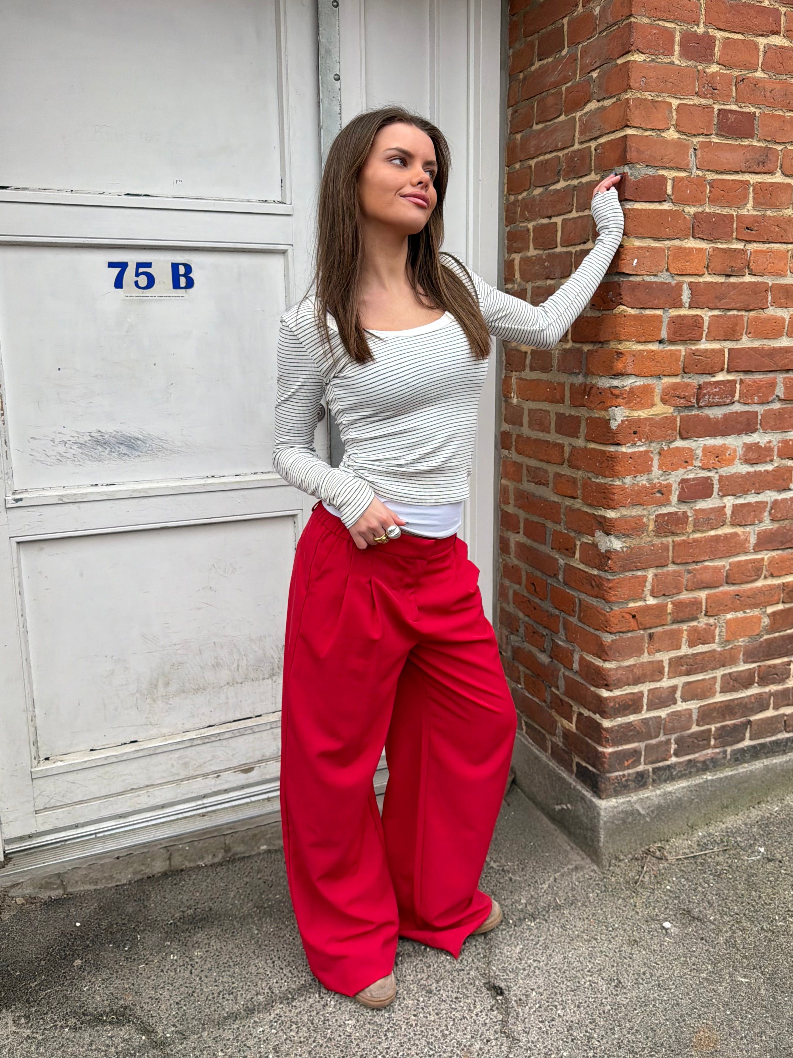 AIA BAGGY SUIT PANT - RED