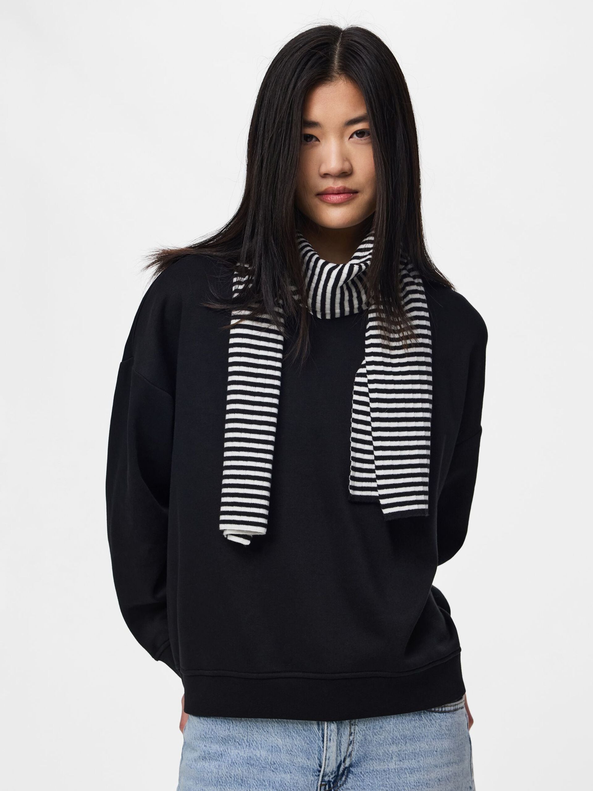 ALBERTE TØRKLÆDE - BLACK/WHITE - Dinvintageshop