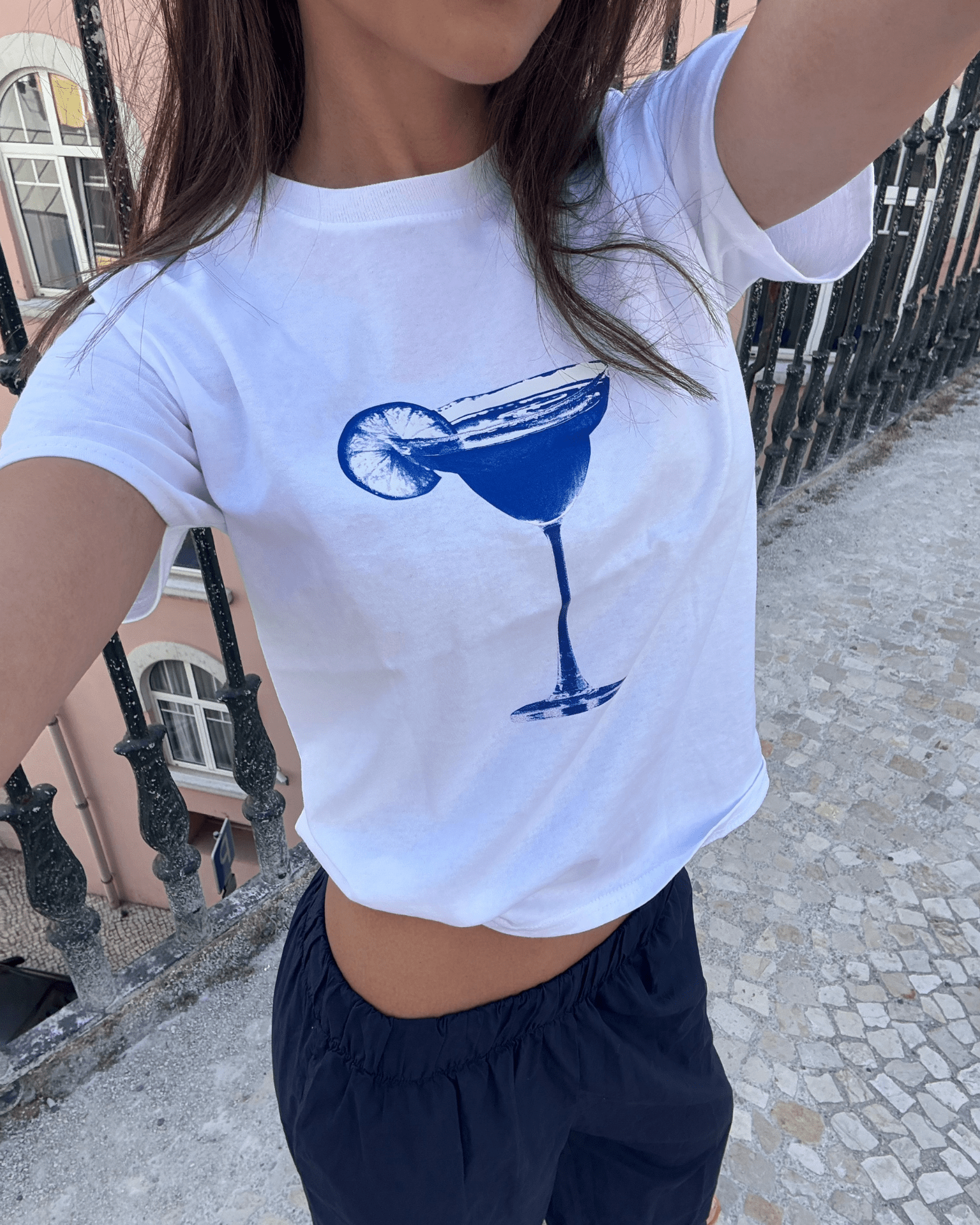 BLUE DRINK, BABY TEE - HVID - Dinvintageshop