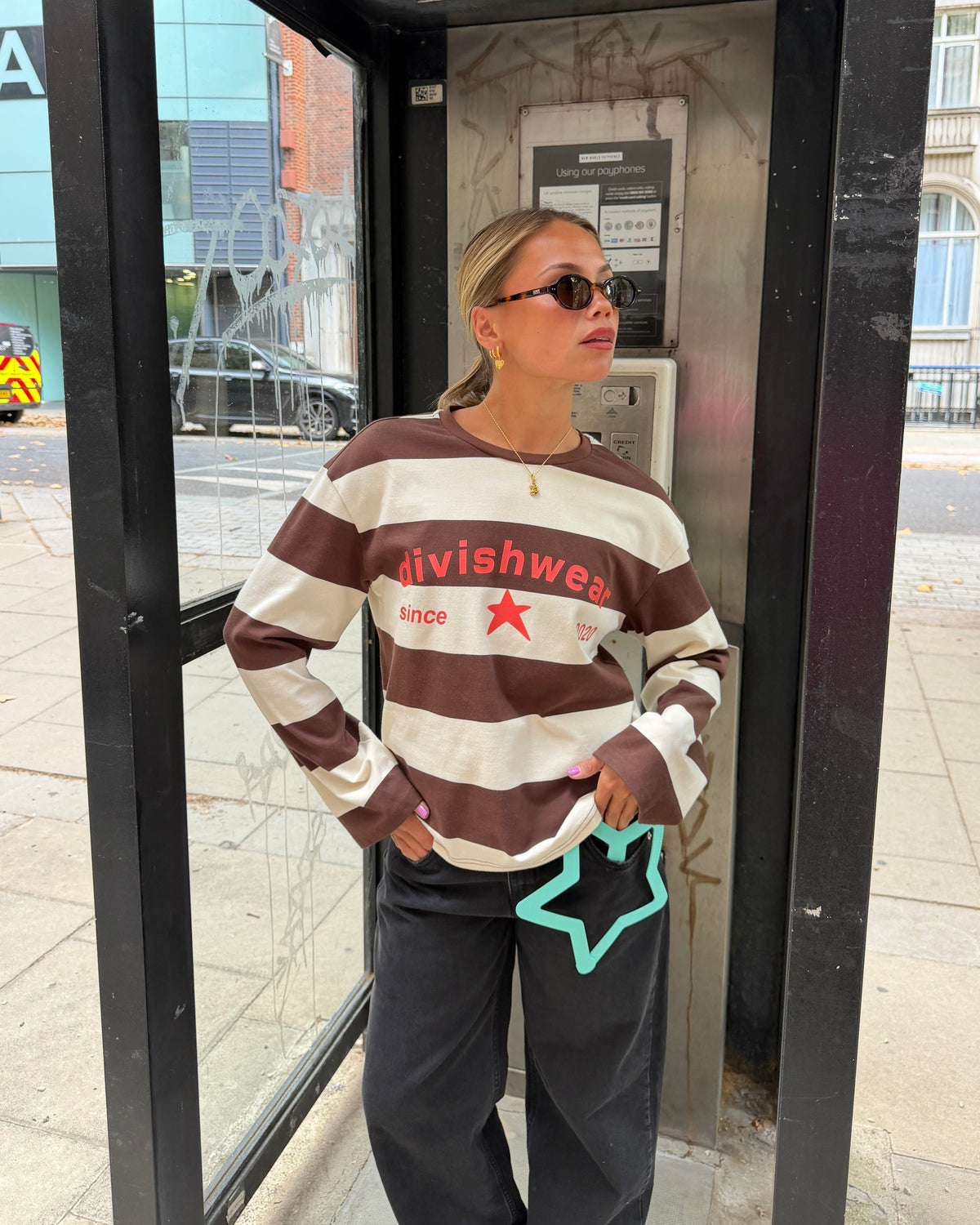 DAGMAR STRIPE TEE - BROWN/CORAL - Dinvintageshop