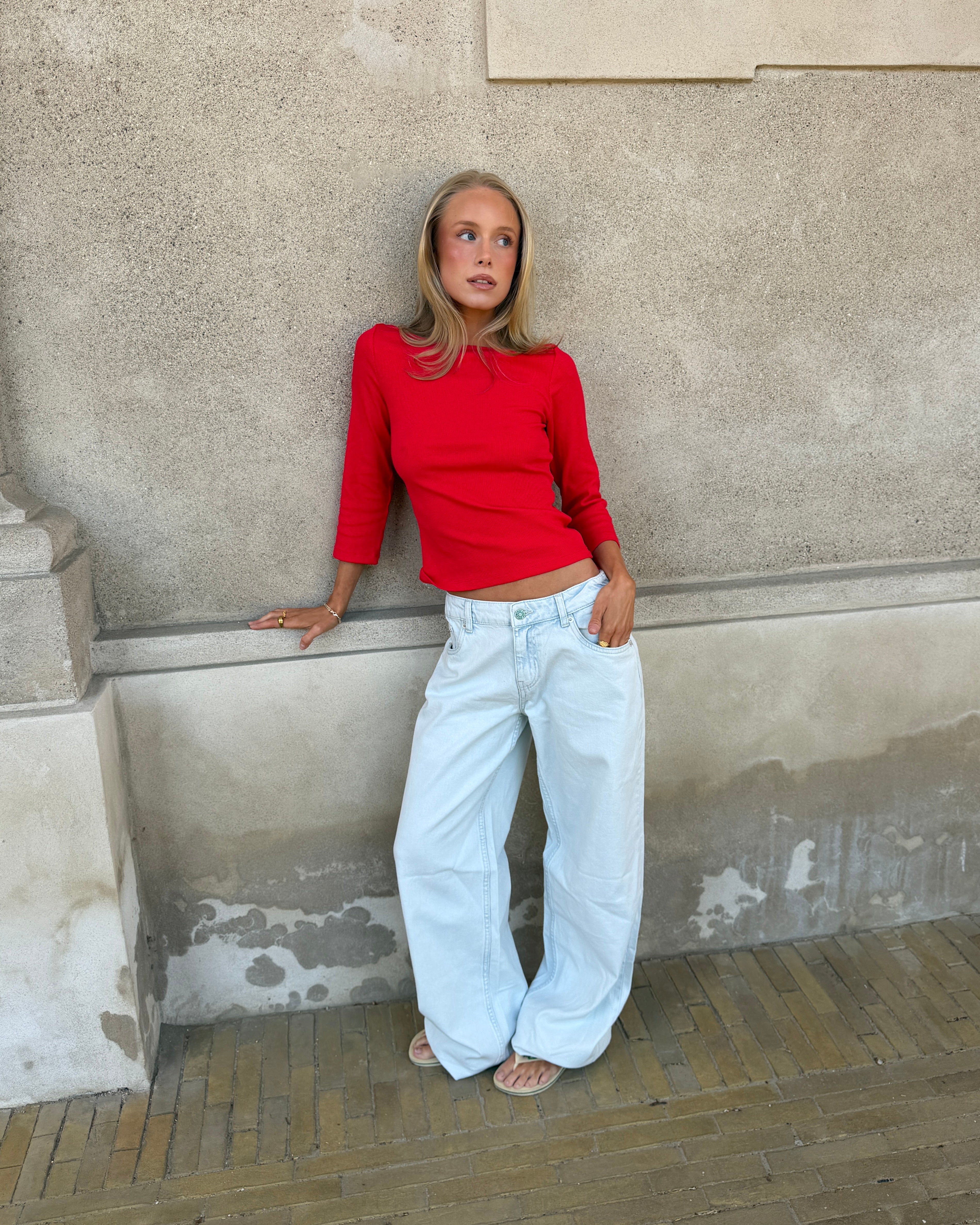 ESTHER JEANS - ICE BLUE - Dinvintageshop