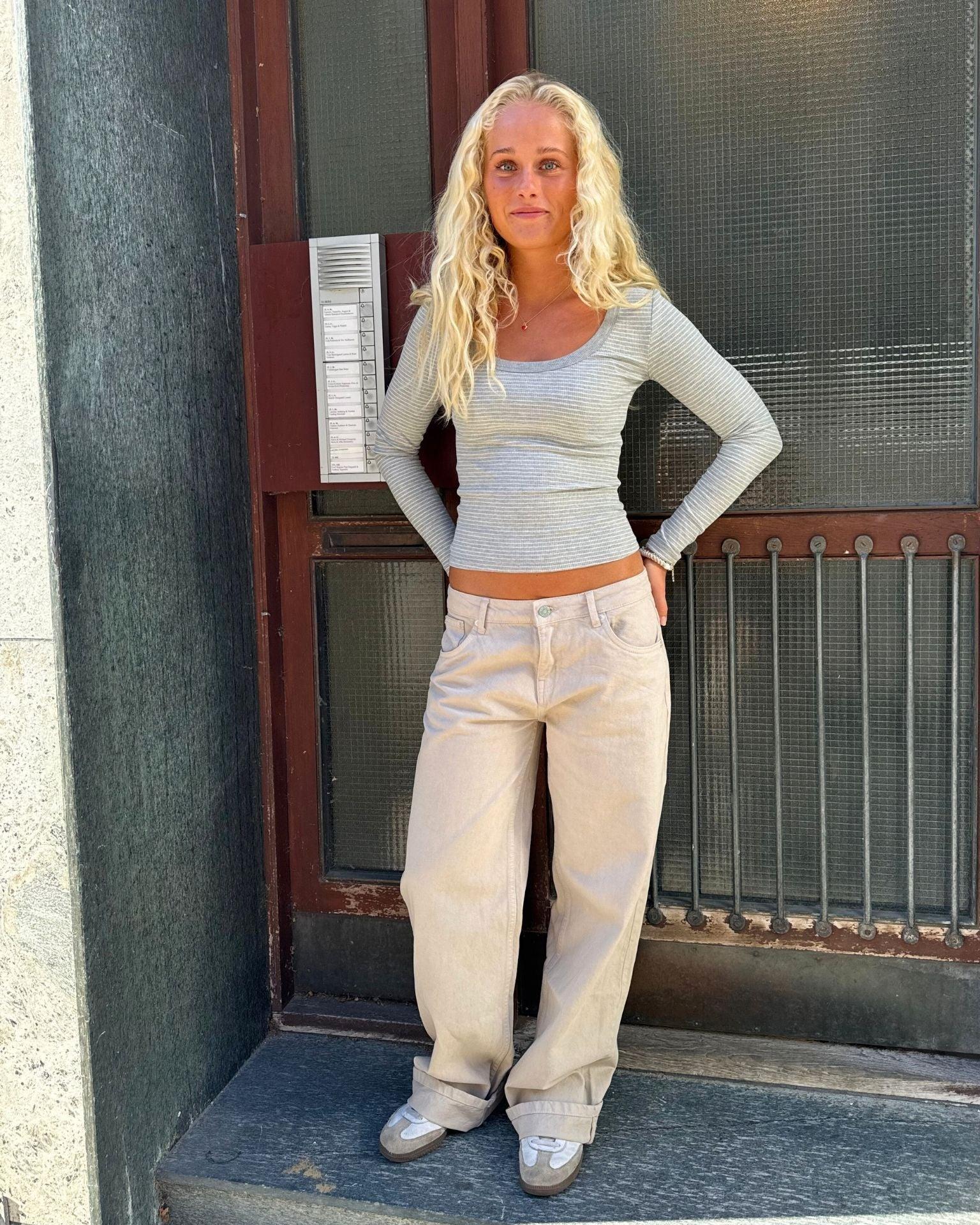ESTHER JEANS - SAND - Dinvintageshop
