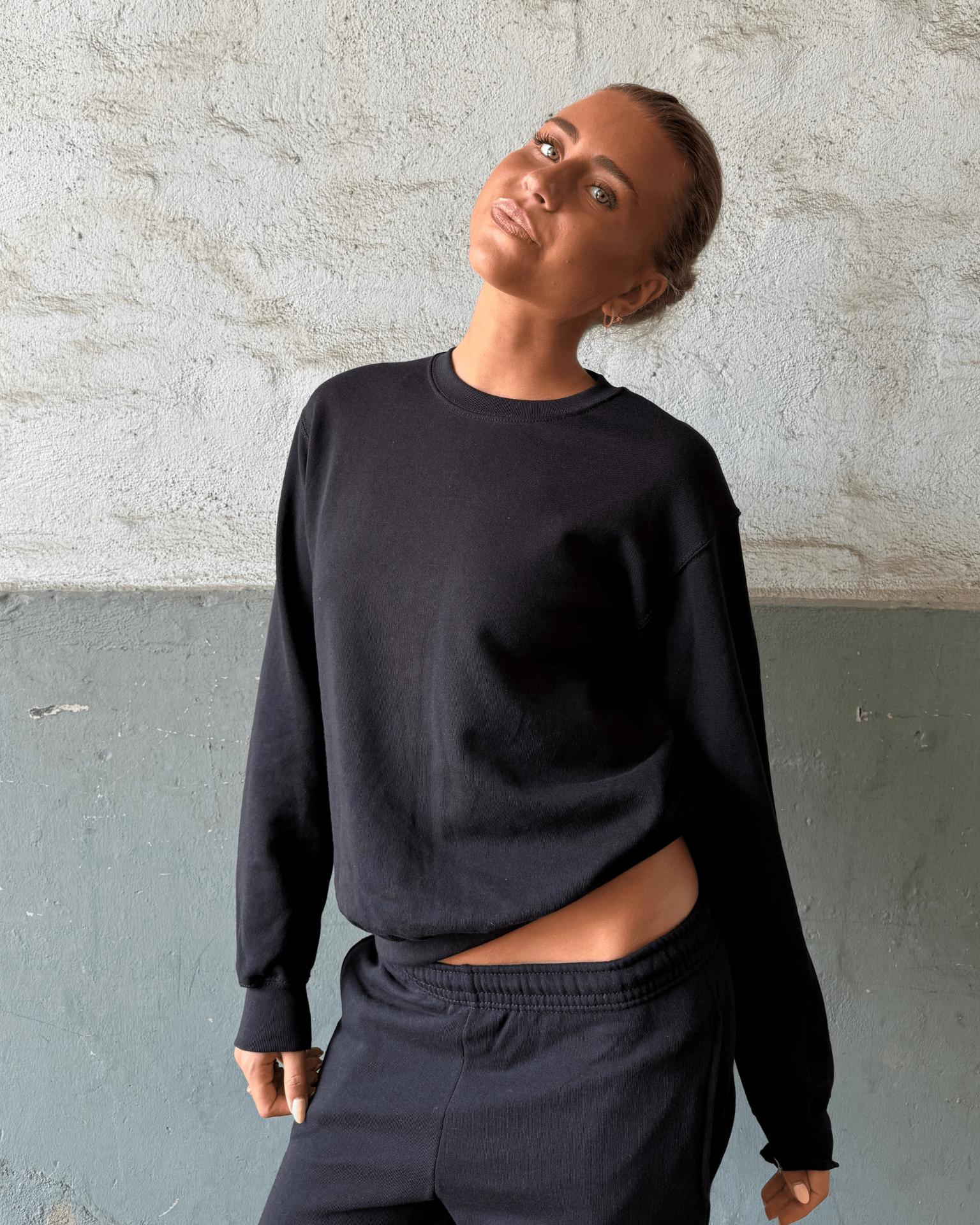 FRUIT SWEATSHIRT - BLACK