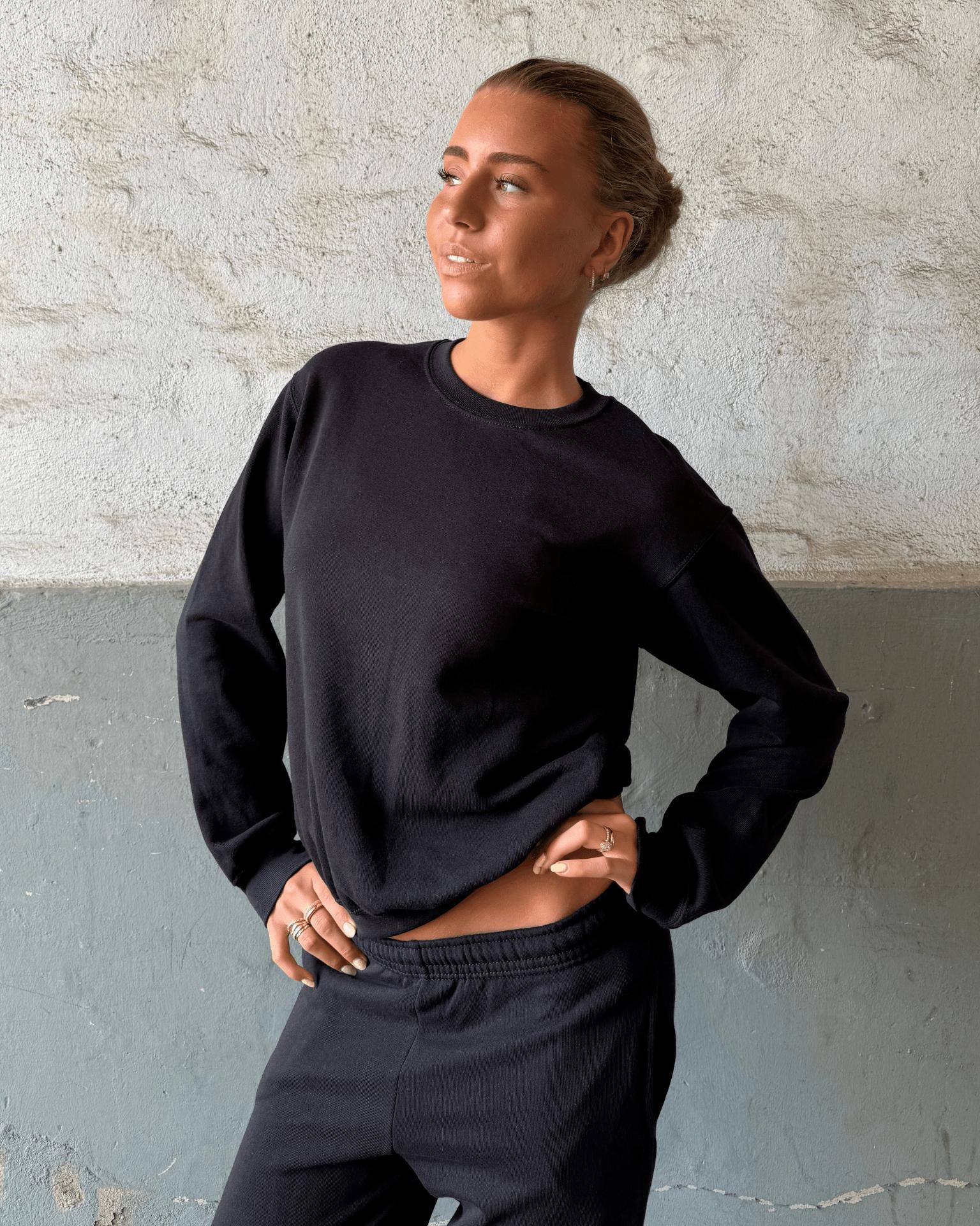 FRUIT SWEATSHIRT - BLACK