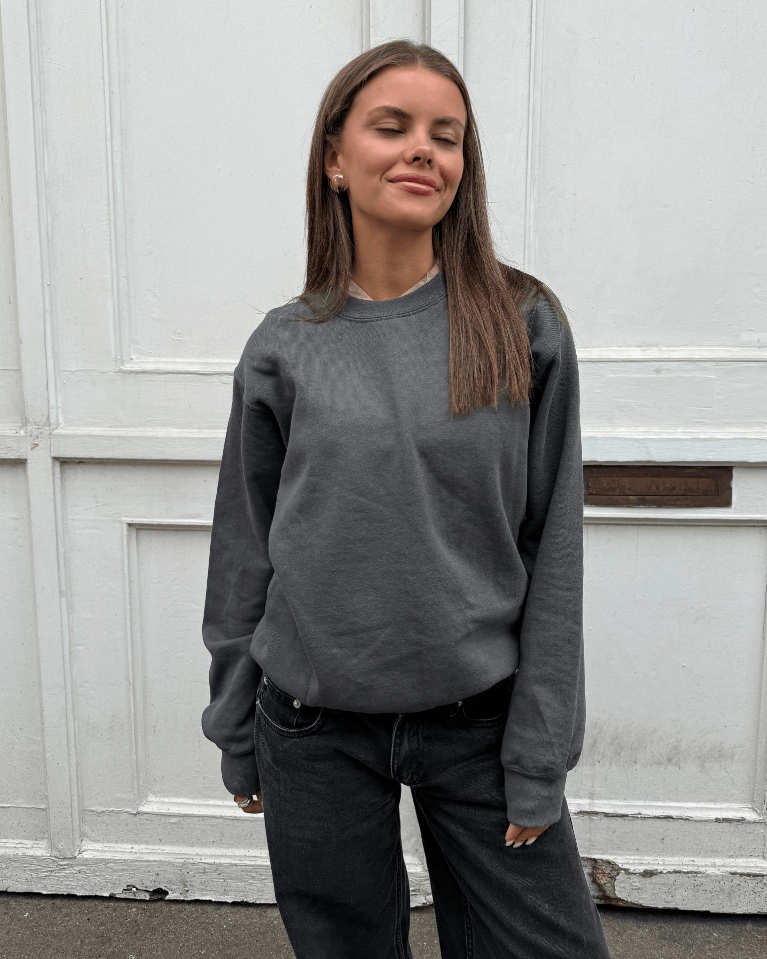 FRUIT SWEATSHIRT - DARK GREY