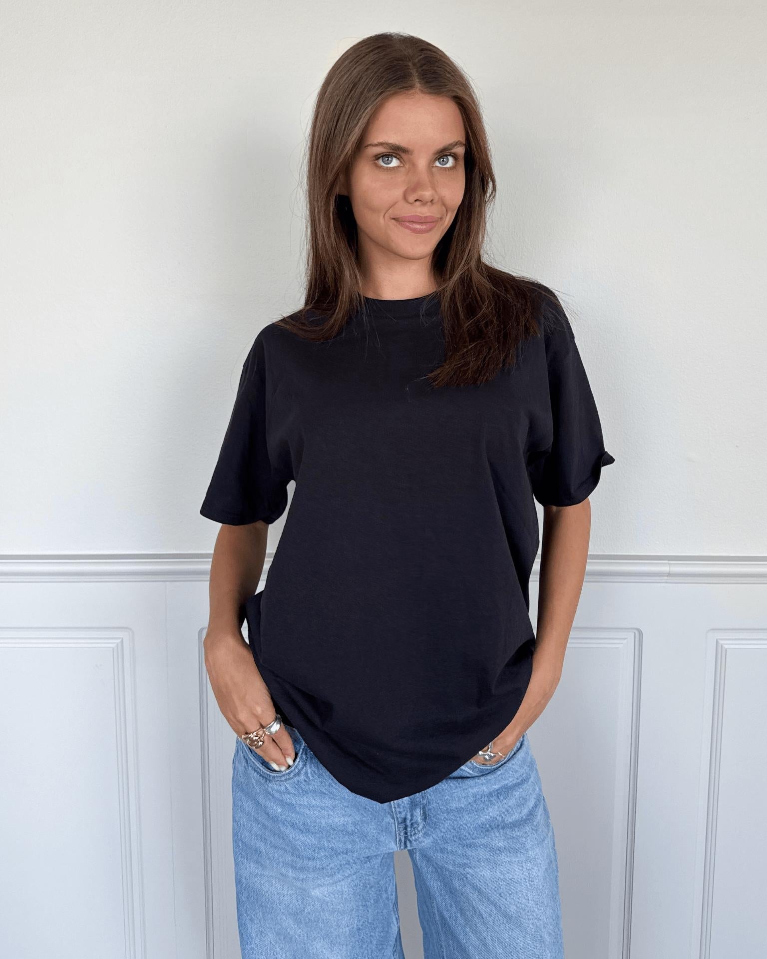 FRUIT T-SHIRT - BLACK