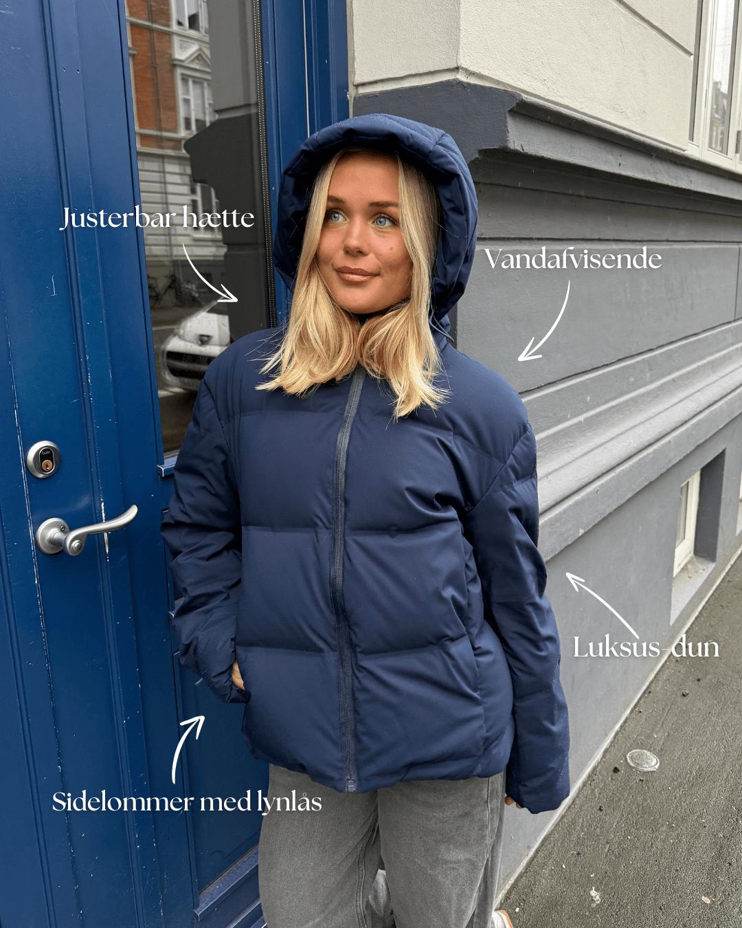ISA DOWN JACKET - NAVY