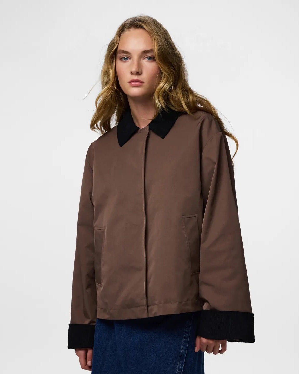 JORMA SHORT JACKET - COFFEE/BLACK - Dinvintageshop