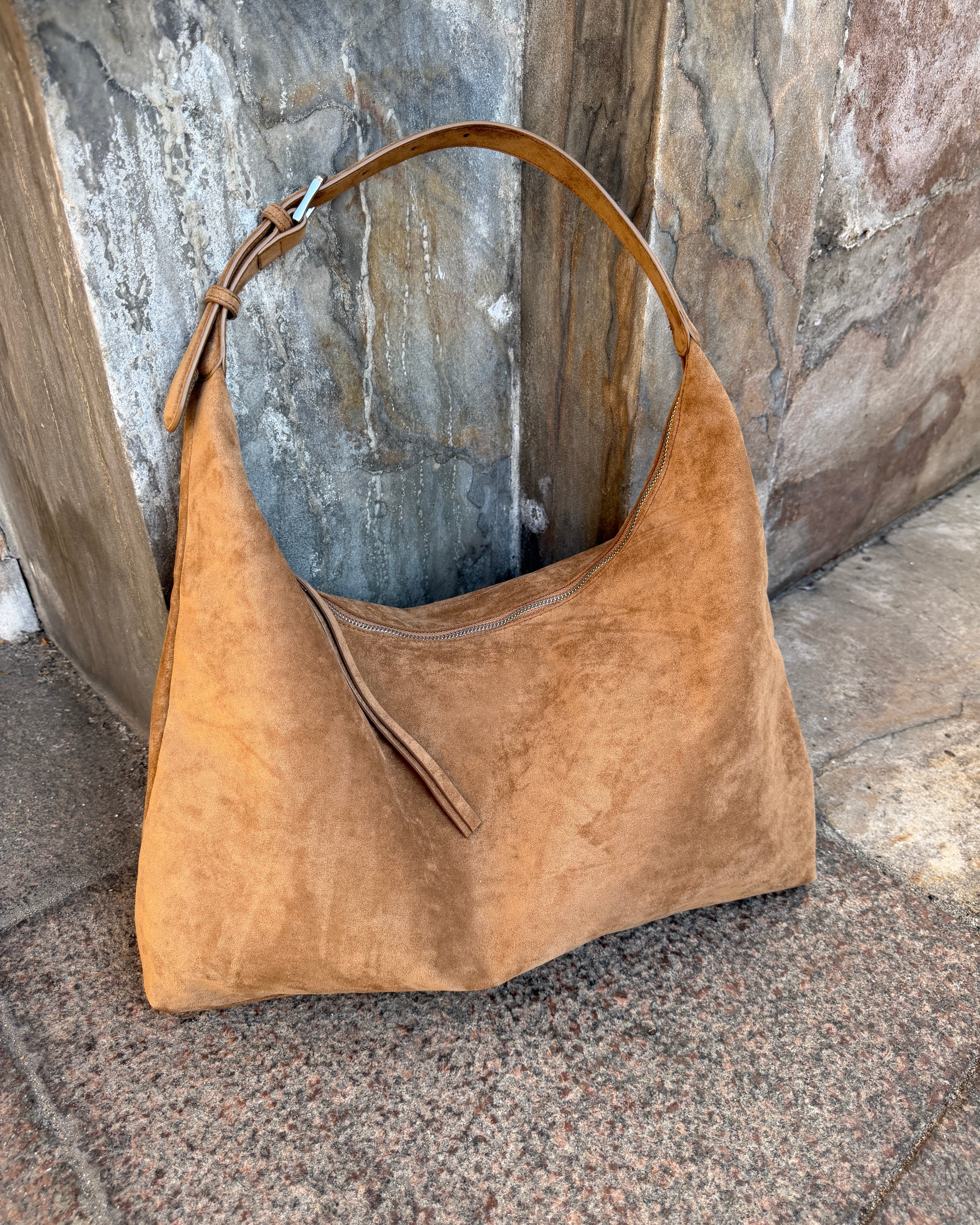 LEAH SUEDE BAG - TOBACCO - Dinvintageshop