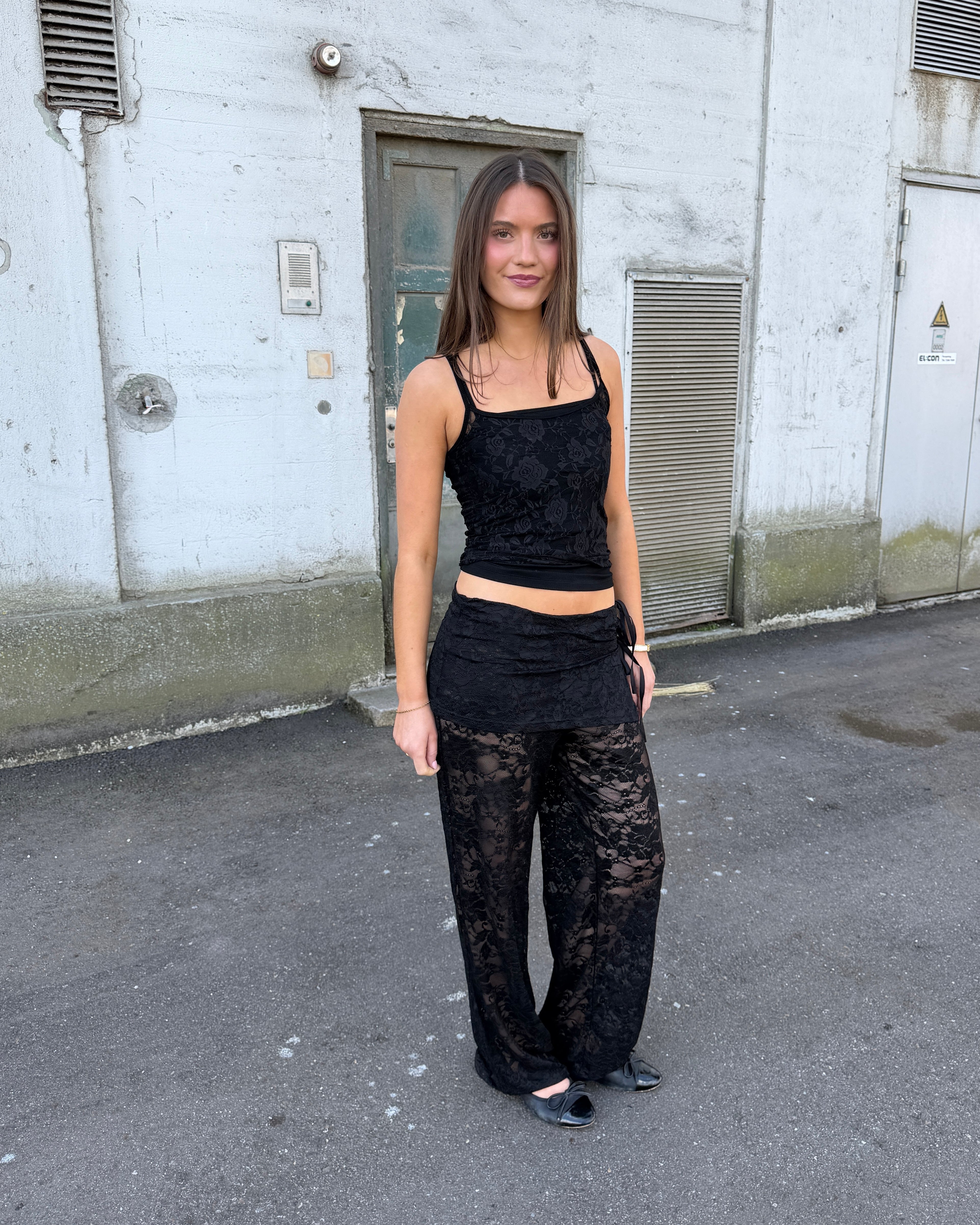 MILLIE LACE PANTS - BLACK - Dinvintageshop