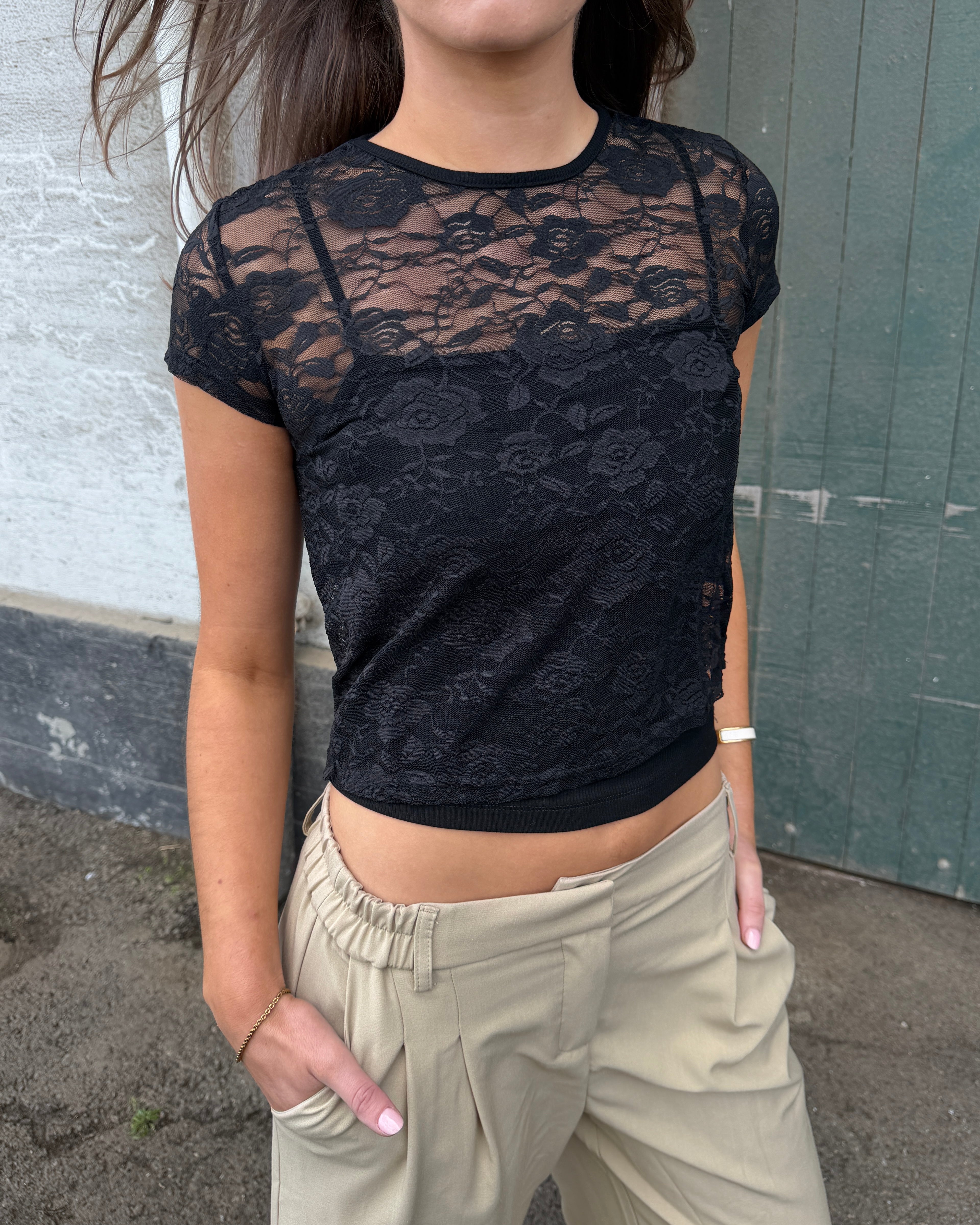 MONIQUE LACE TOP - BLACK - Dinvintageshop