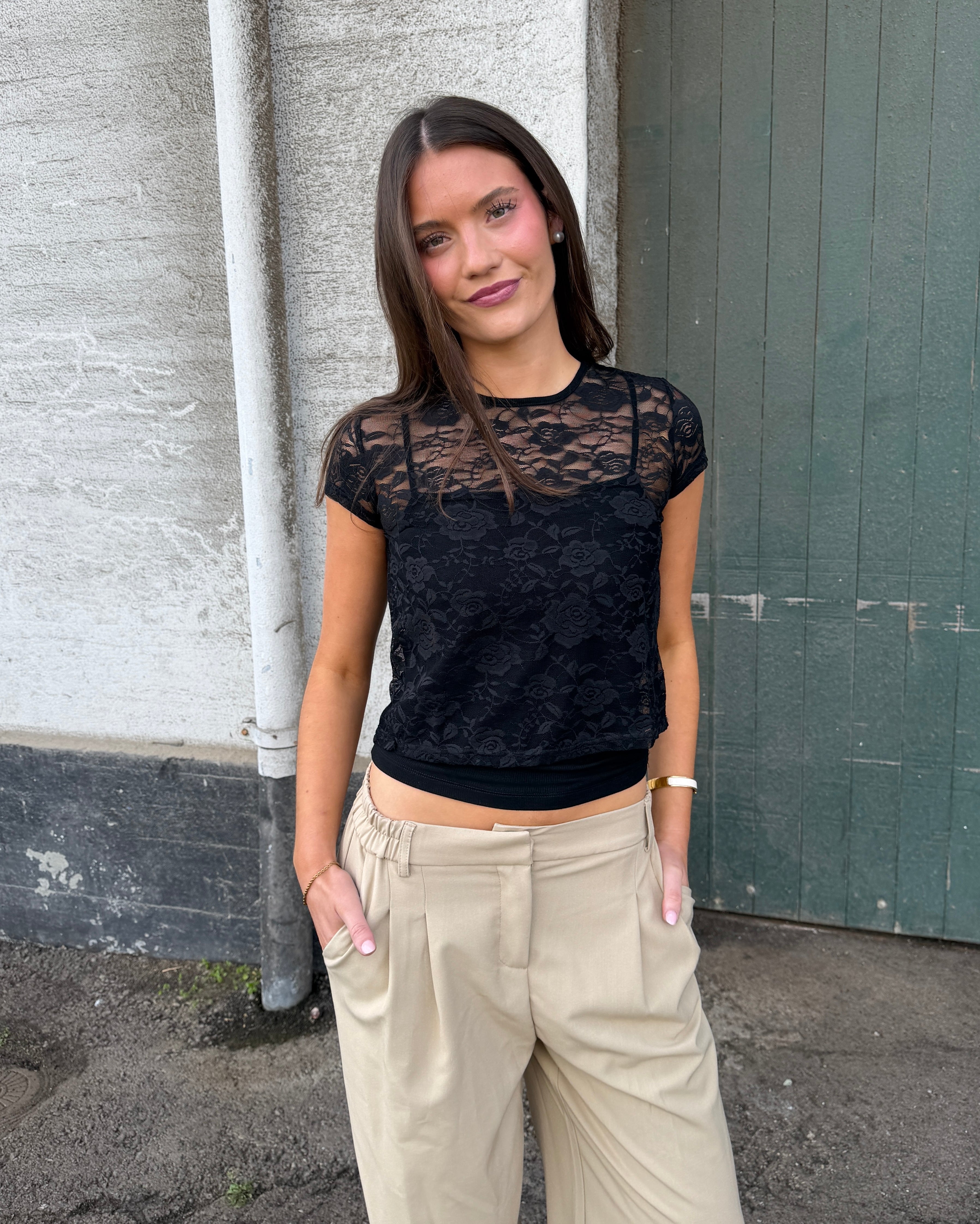 MONIQUE LACE TOP - BLACK - Dinvintageshop
