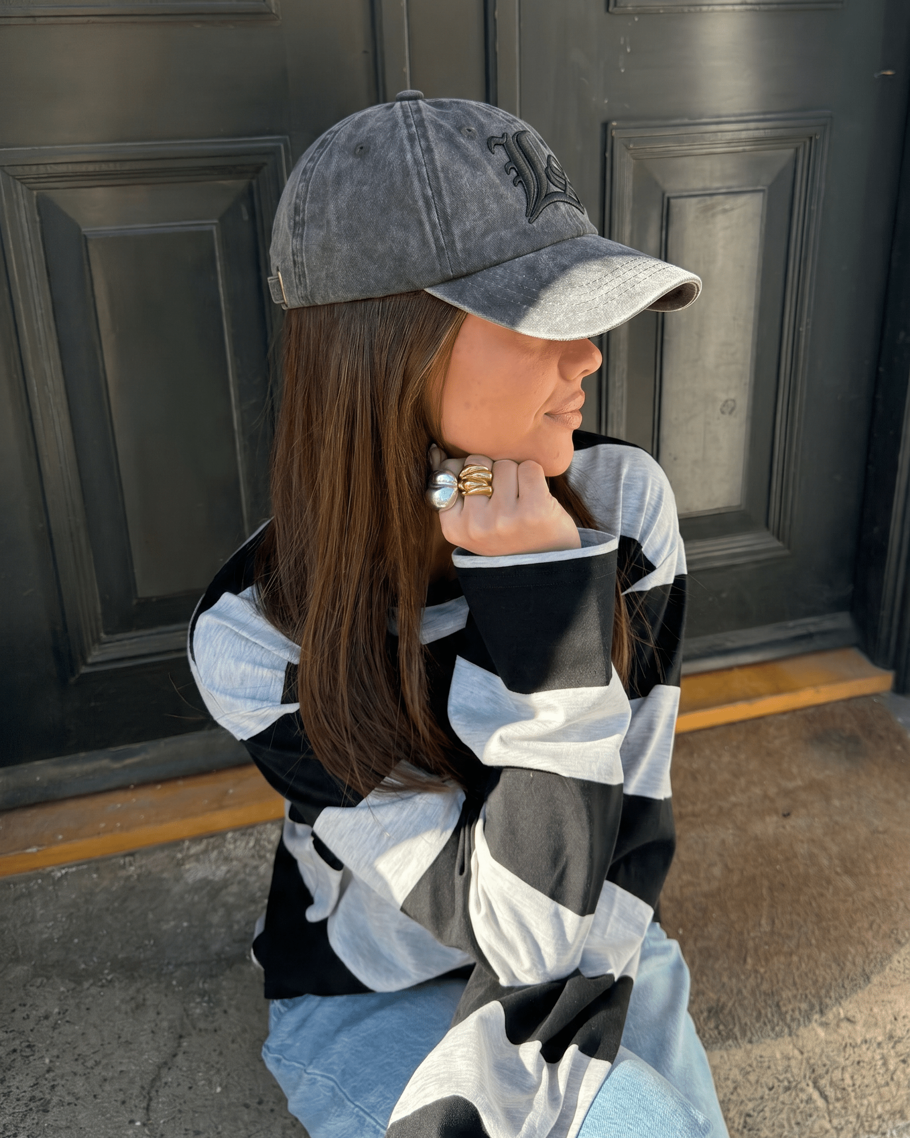 OLIVIA CAP - BLACK - Dinvintageshop