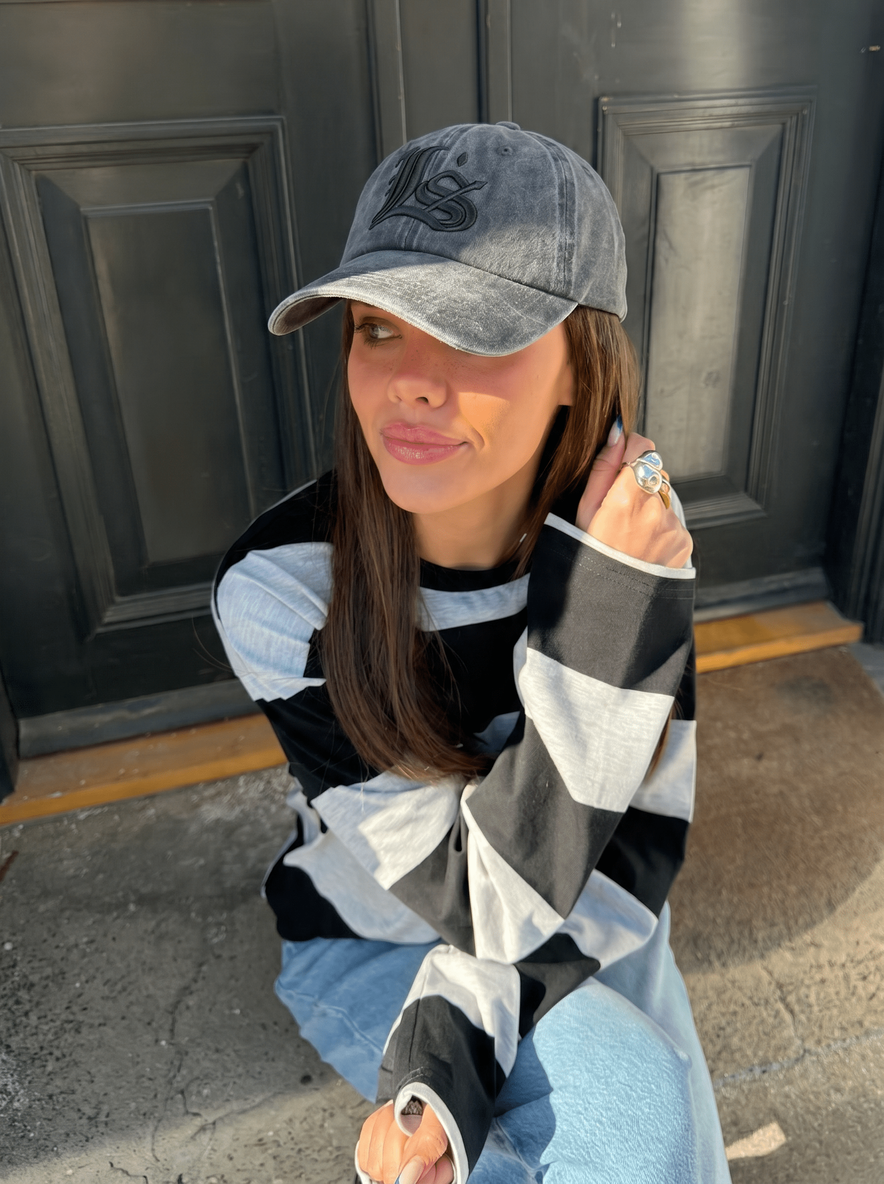 OLIVIA CAP - BLACK - Dinvintageshop