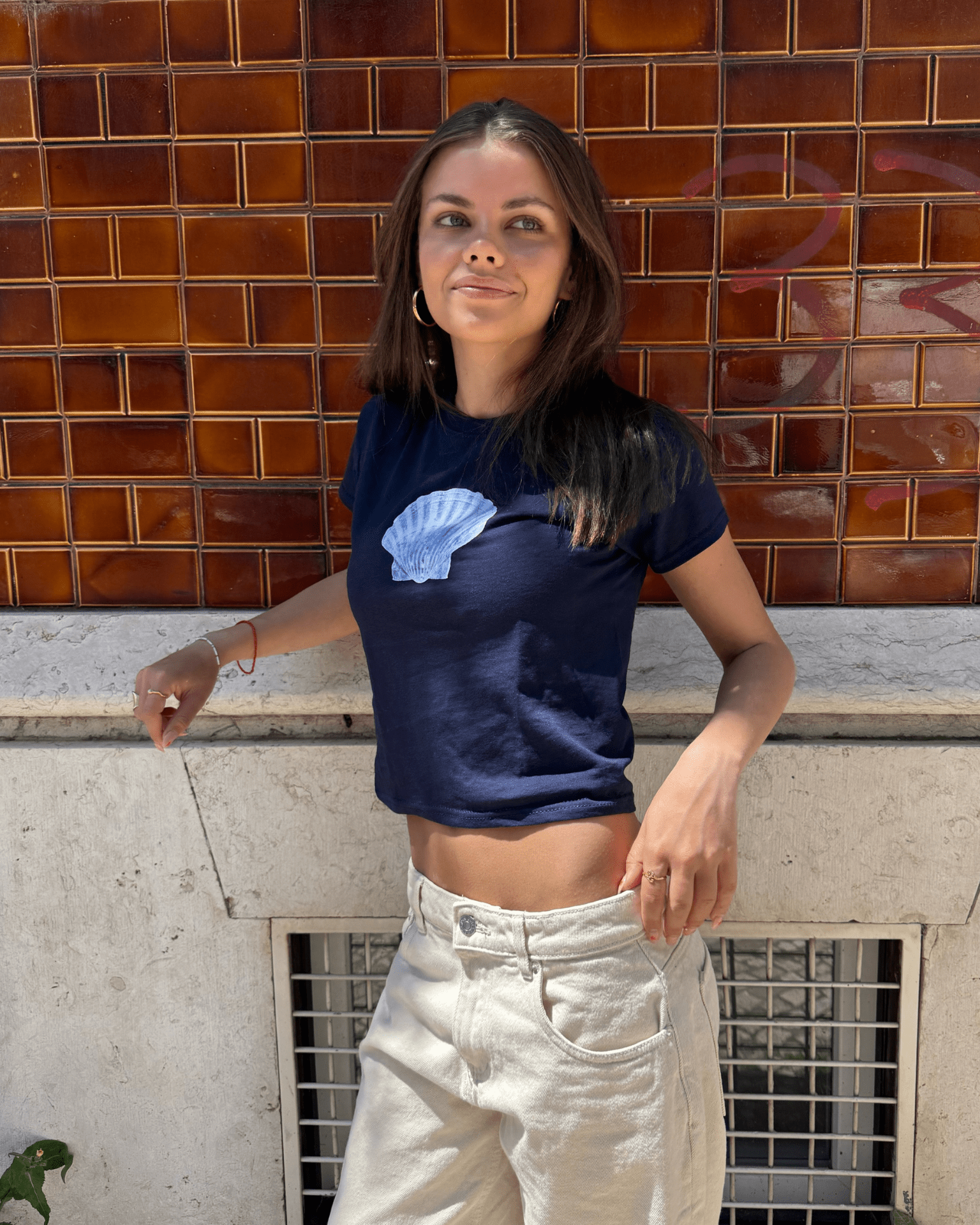 SHELLY (blå) BABY TEE - NAVY - Dinvintageshop