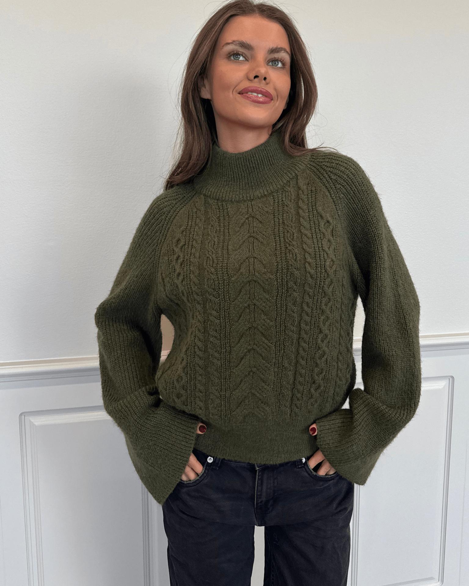 THERESA CABLE KNIT - GREEN