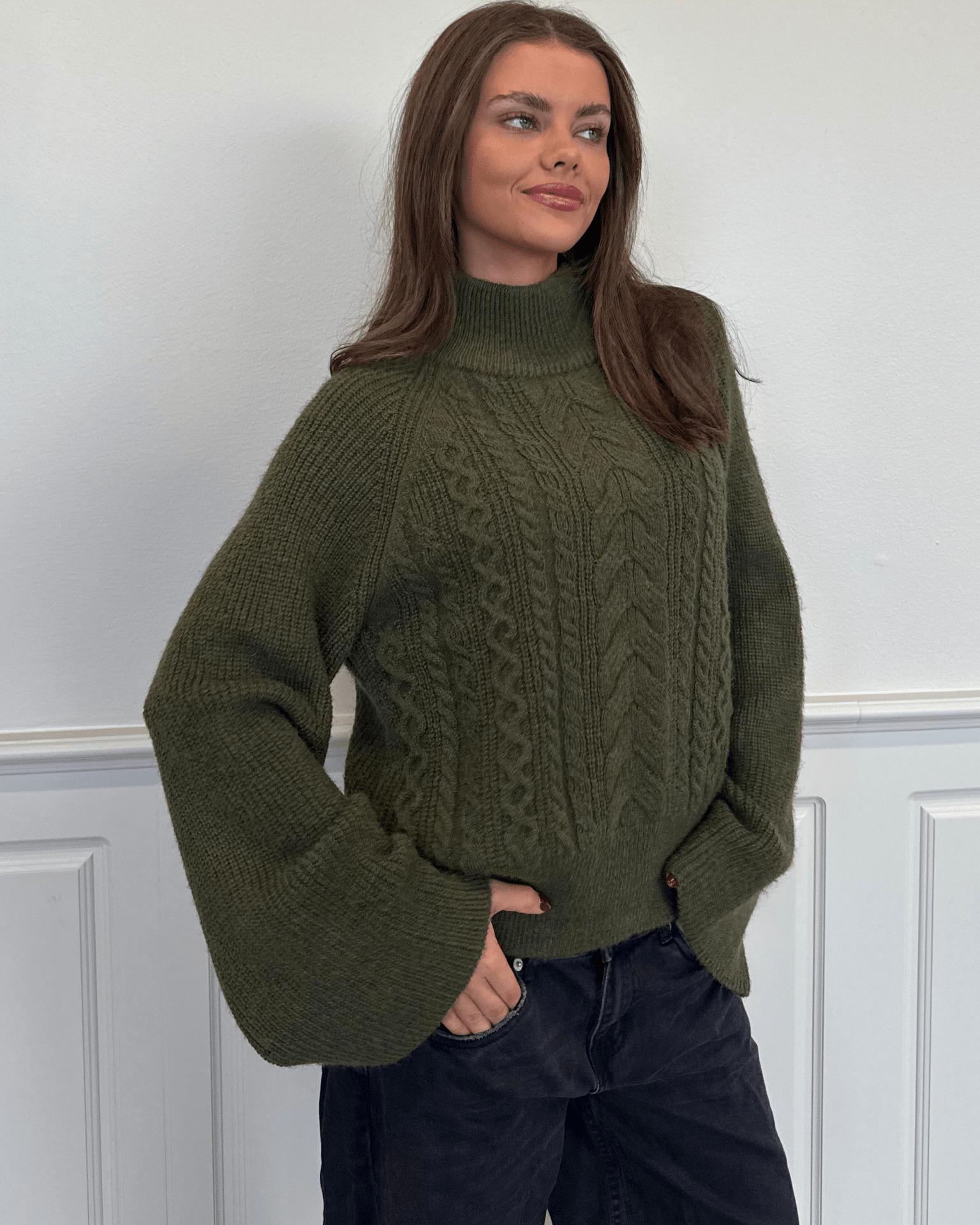 THERESA CABLE KNIT - GREEN