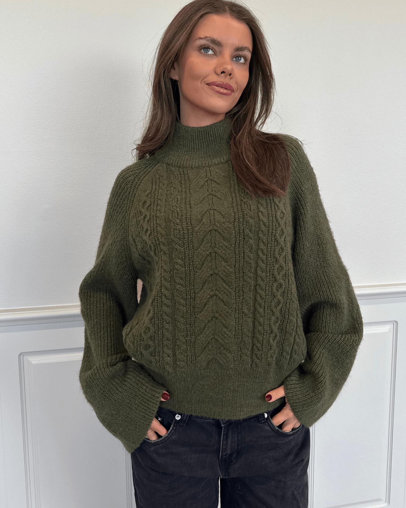 THERESA CABLE KNIT - GREEN