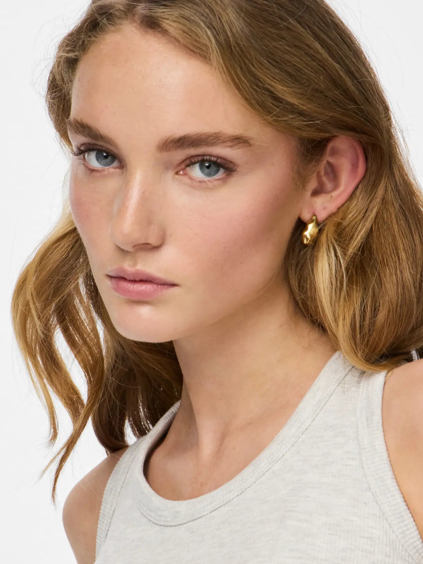 DITTE EARRINGS (waterproof) - GOLD COLOR