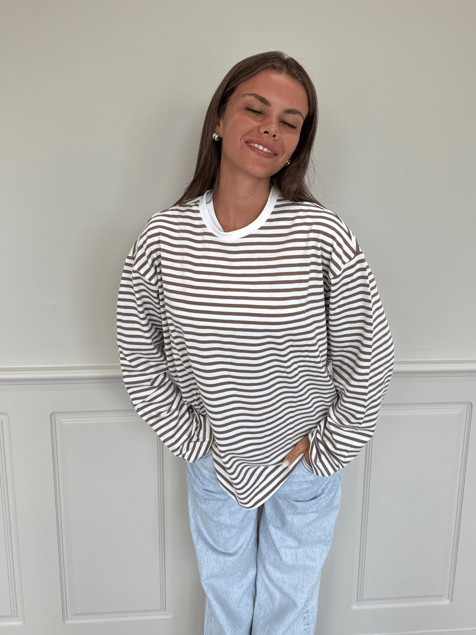 SADIE STRIPE TEE LS - CLOUD DANCER / FOSSIL