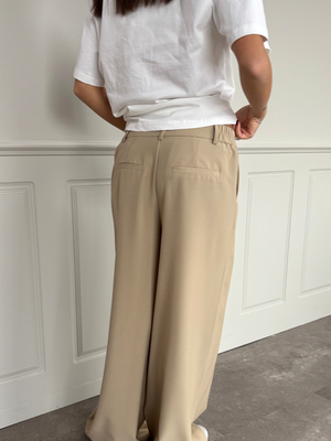 AIA BAGGY SUIT PANT - SAND