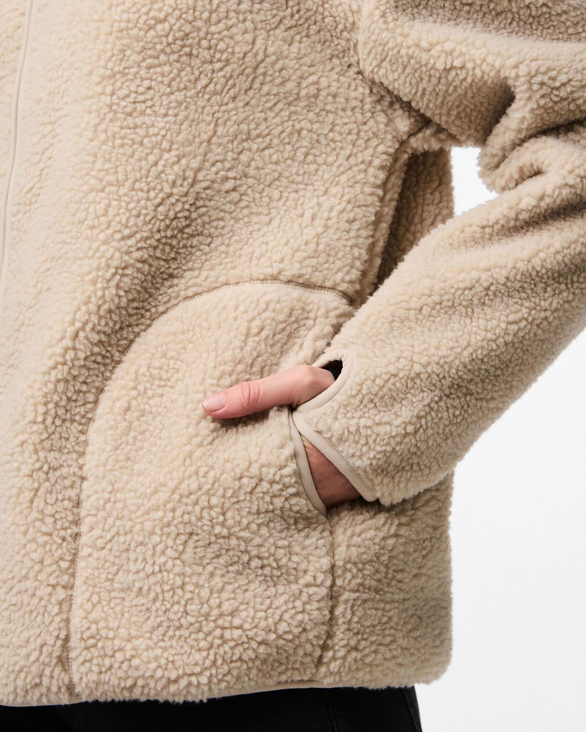 SADIA TEDDY JACKET - SILVER GRAY