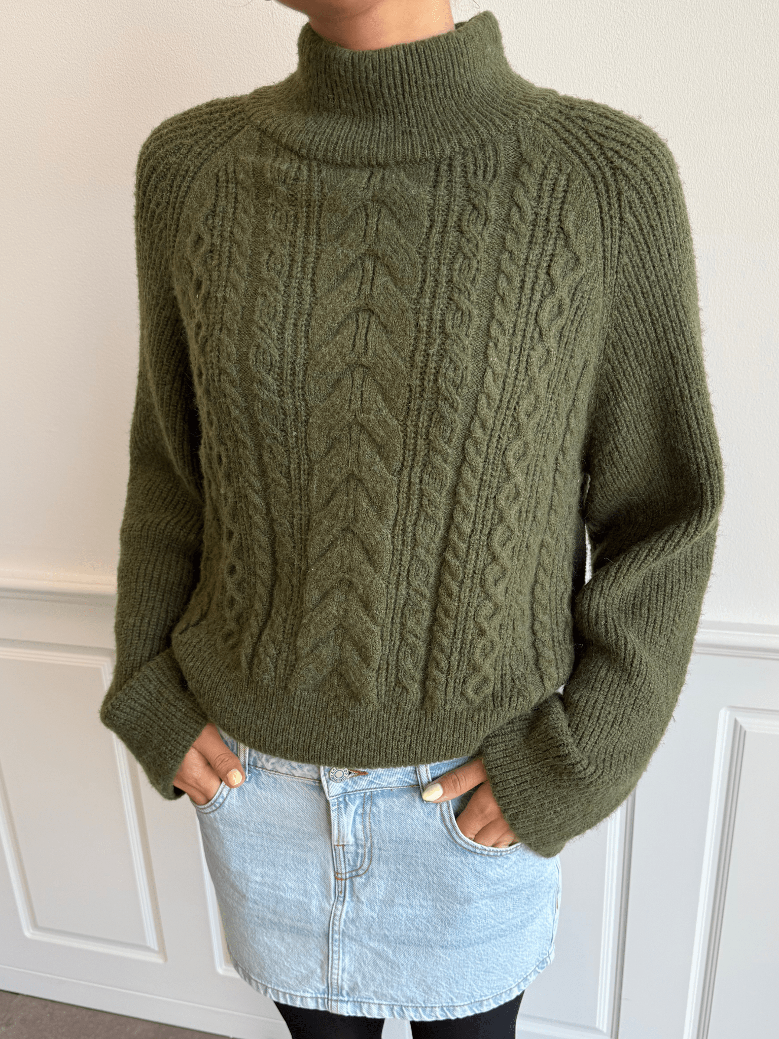THERESA CABLE KNIT - GREEN