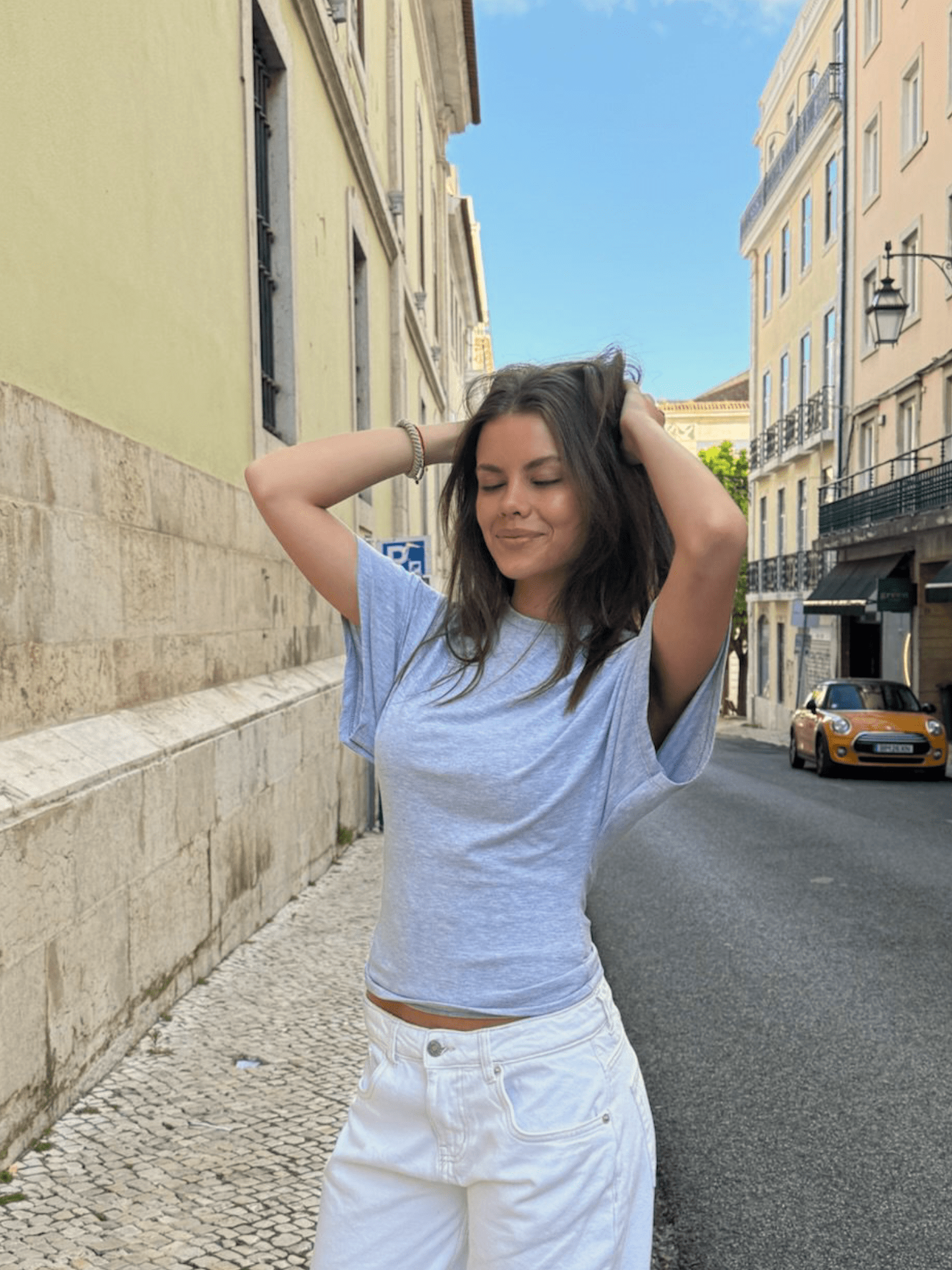 NINA ANGEL TOP - LIGHT GREY