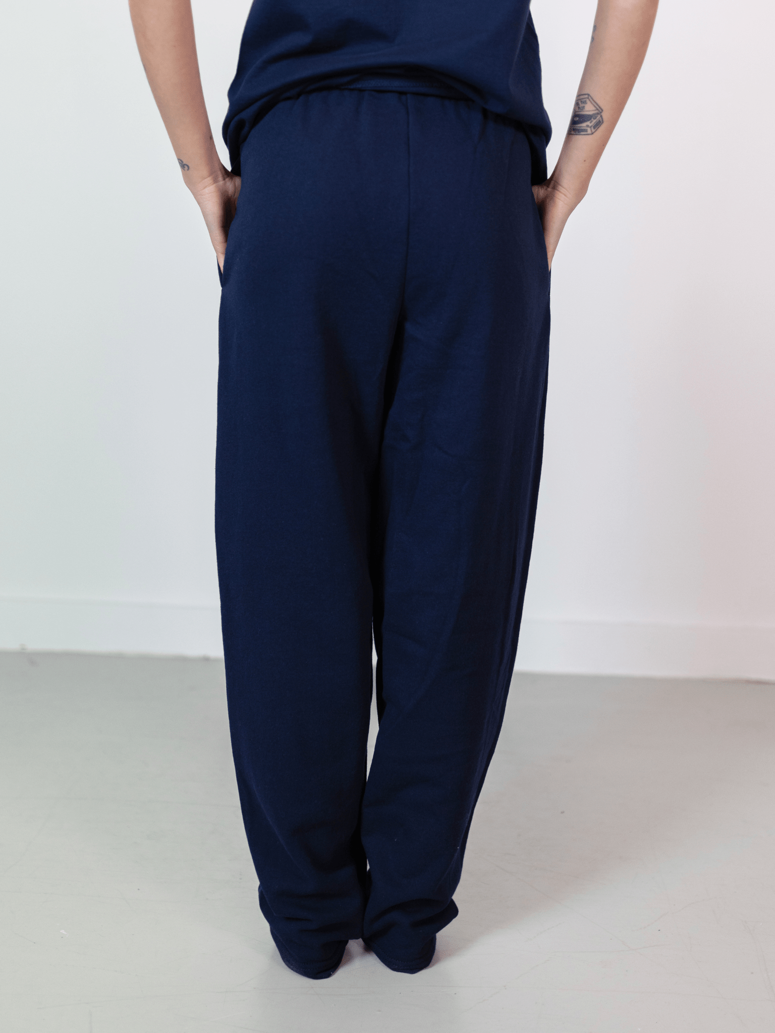 FRUIT SWEATPANTS W/ ELA - NAVY