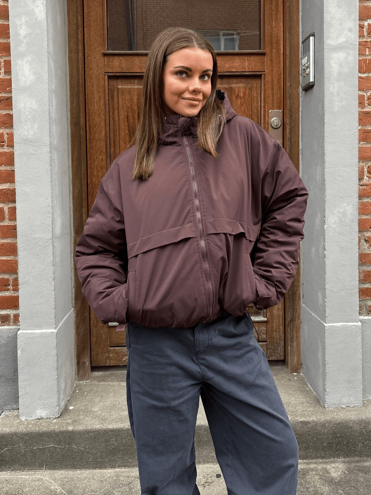 ISA PUFFER JACKET - BLACK